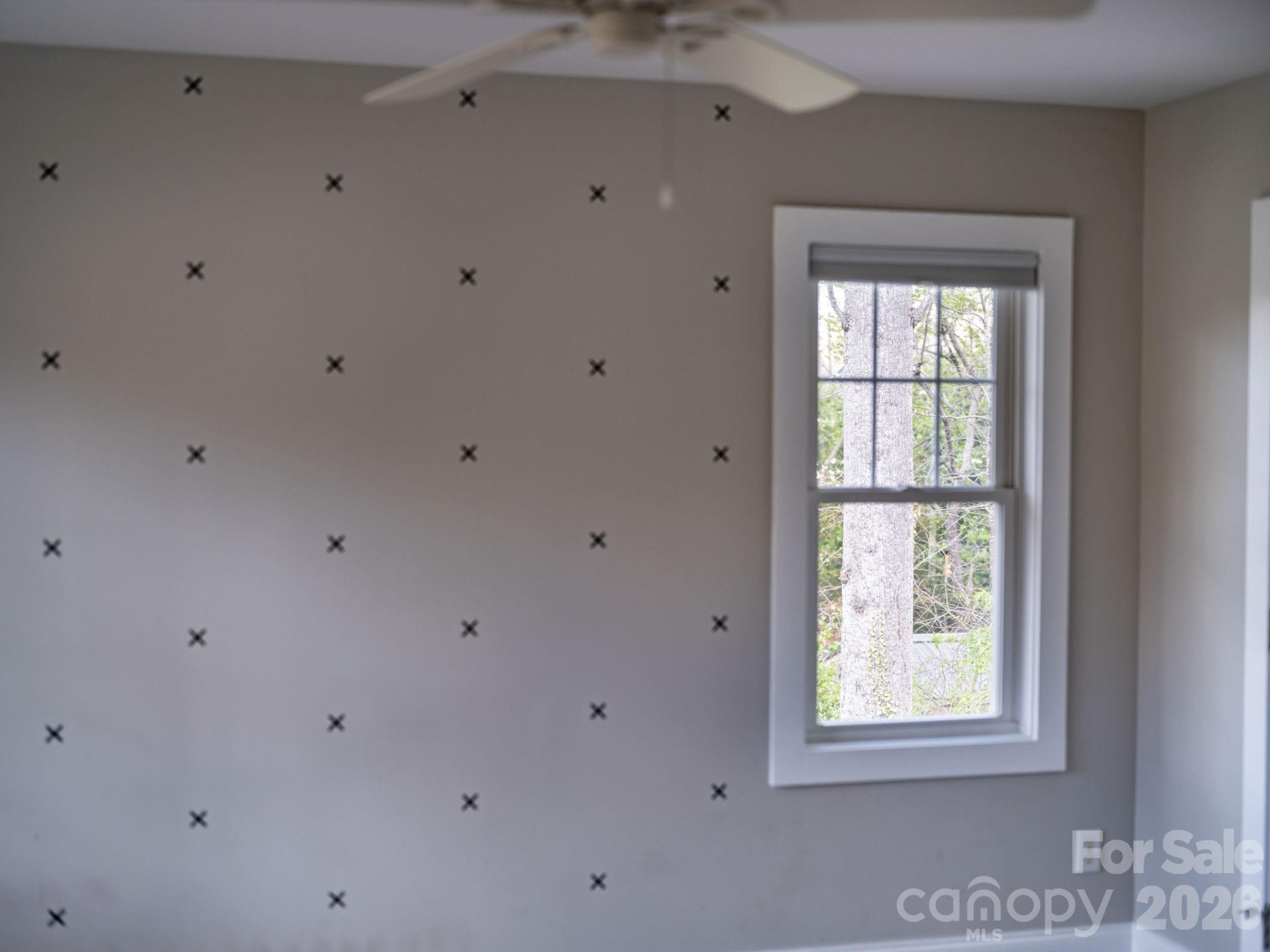 8 Lamar Avenue - Photo 32