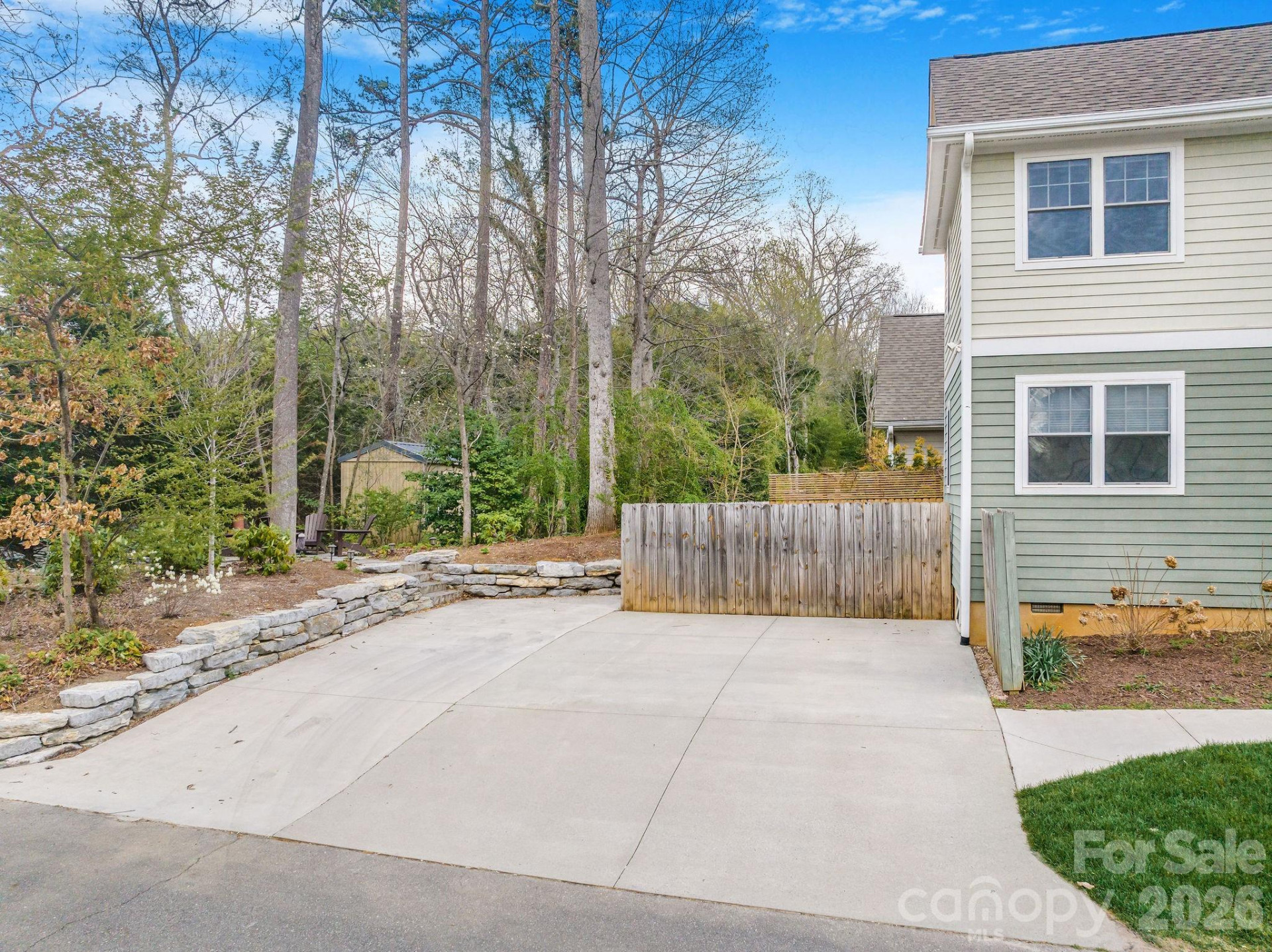 8 Lamar Avenue - Photo 39