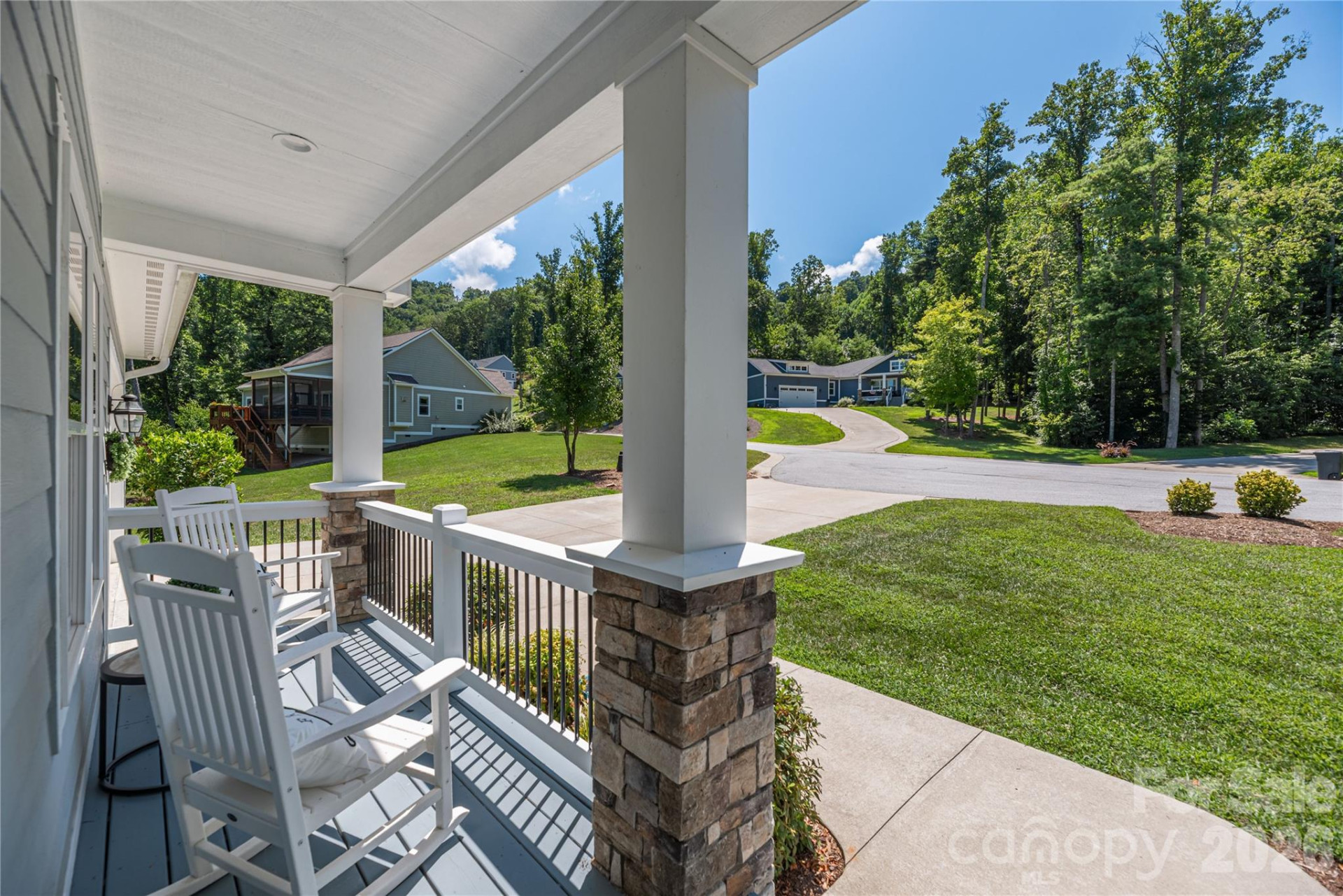 348 Olivet Lane - Photo 2