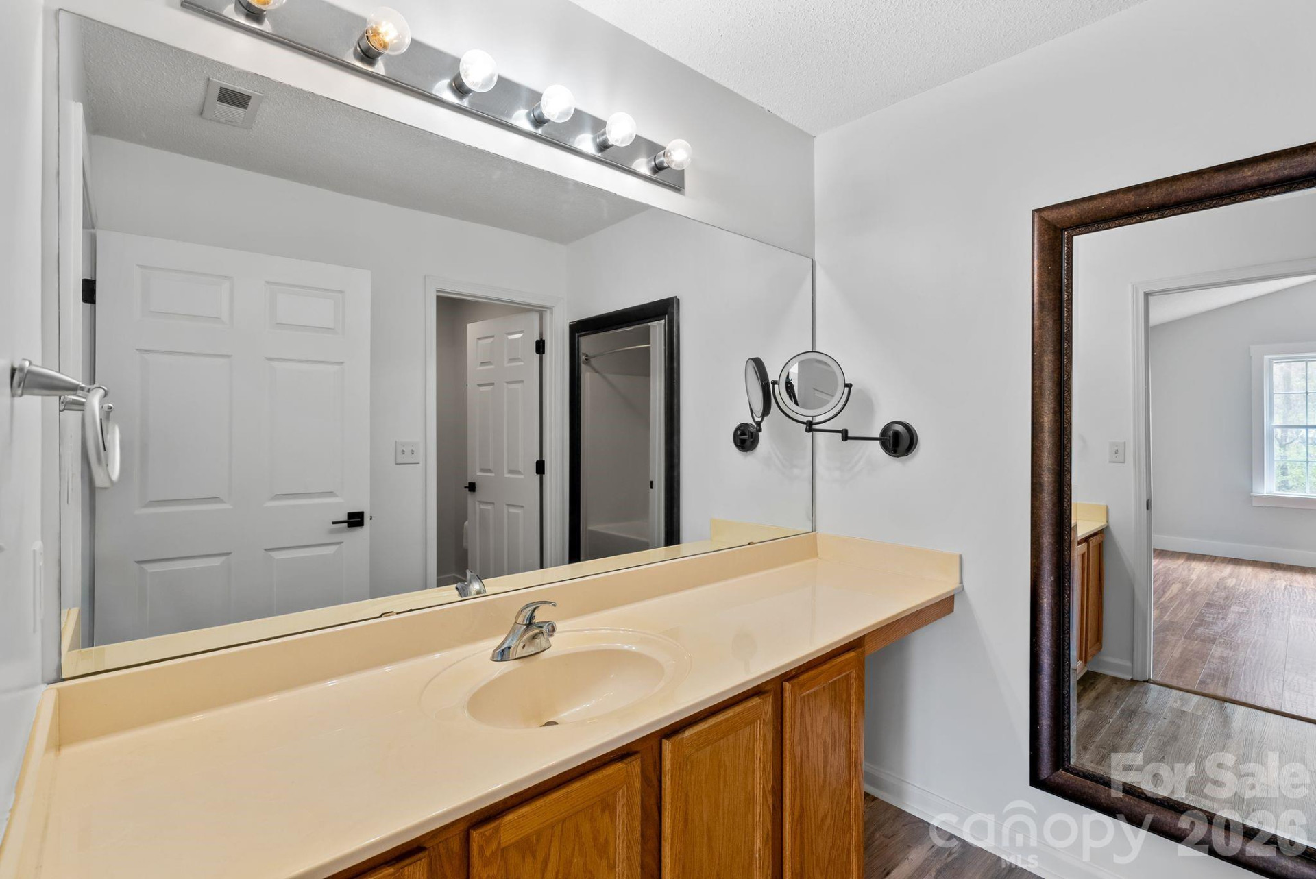 73 Creeks End Circle - Photo 17