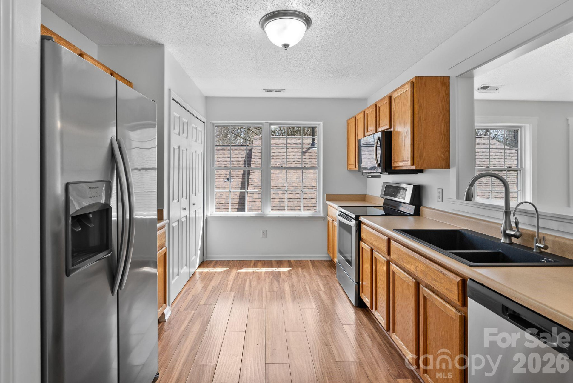 73 Creeks End Circle - Photo 4