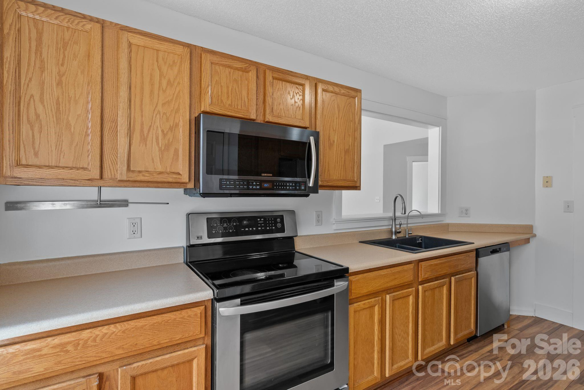 73 Creeks End Circle - Photo 6