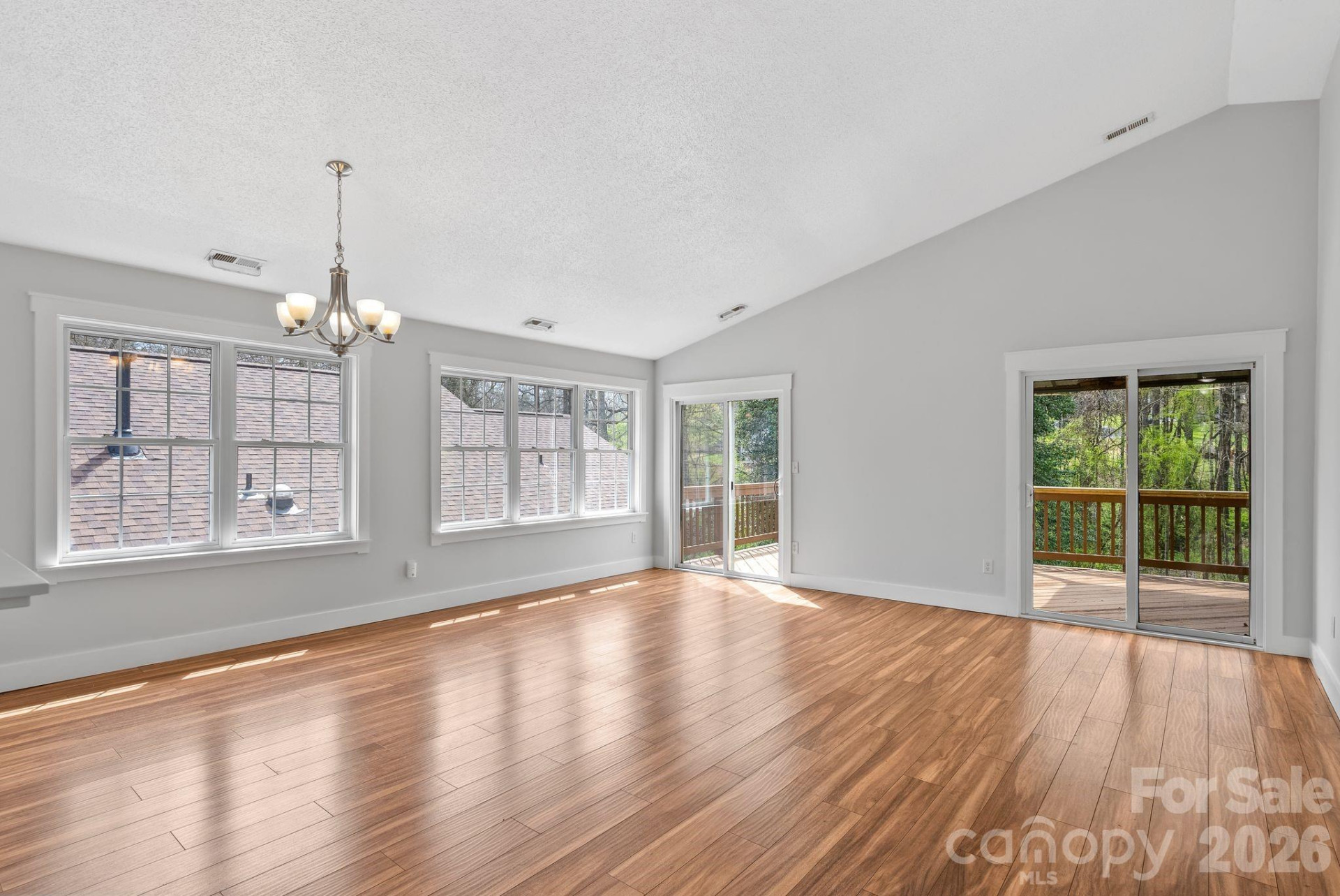 73 Creeks End Circle - Photo 8