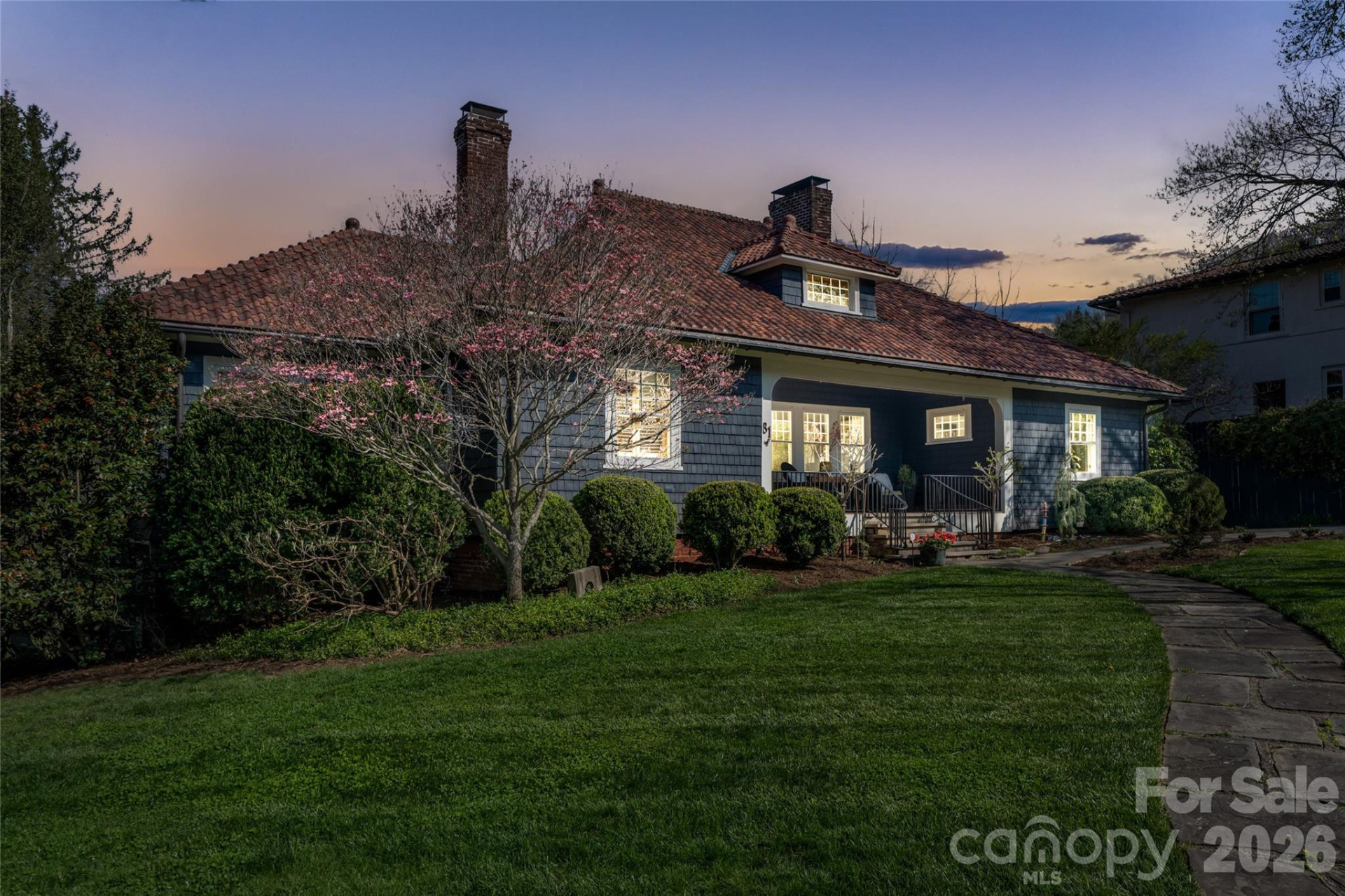 81 Edgemont Road - Photo 2