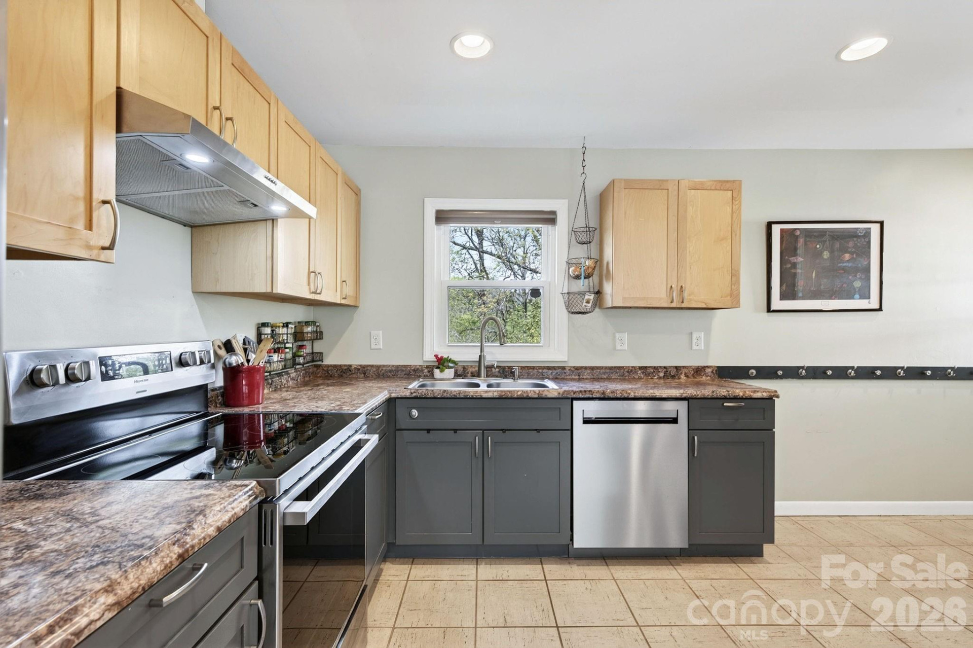 88 Ivanhoe Avenue - Photo 9