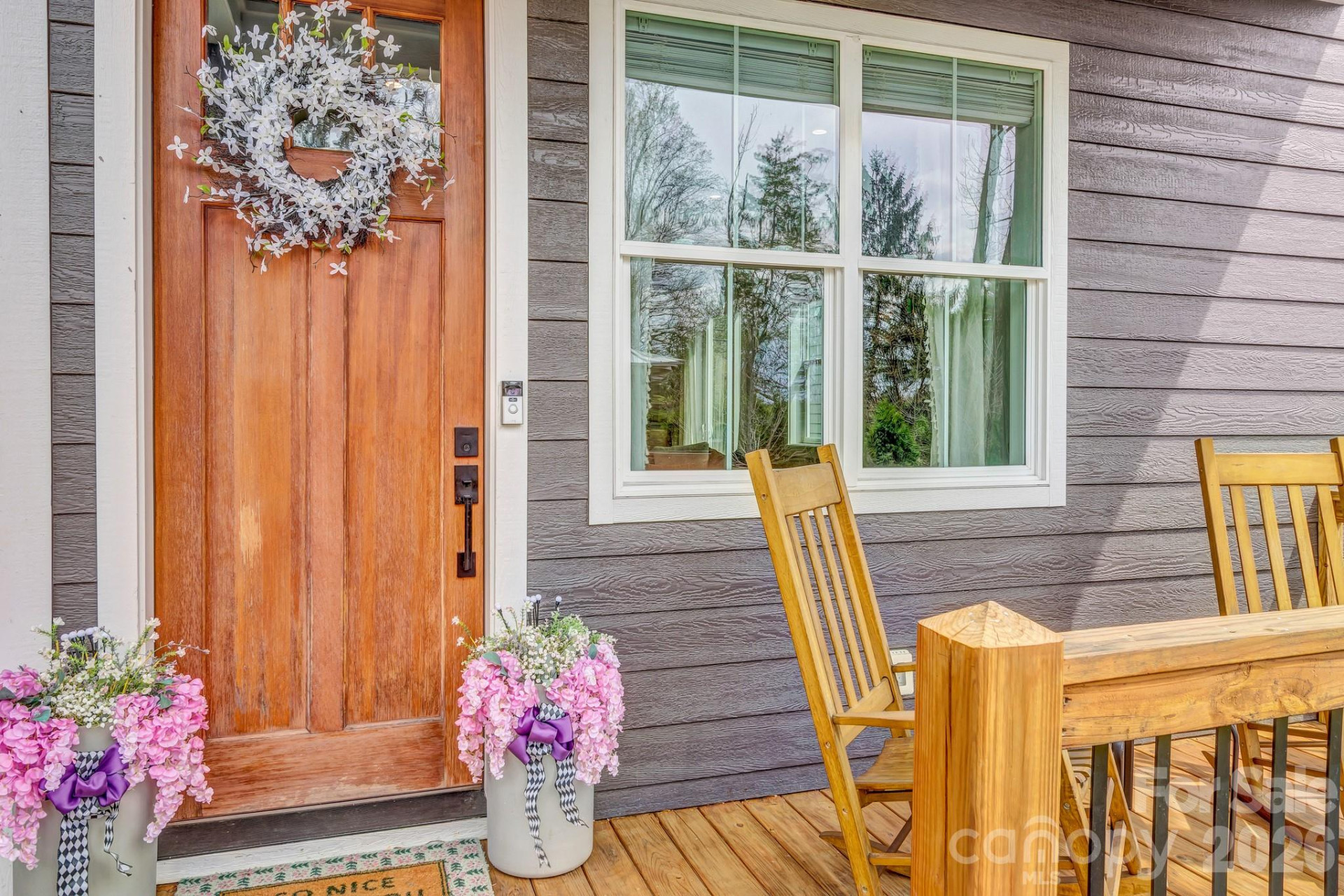 20 Phillip Lane - Photo 3