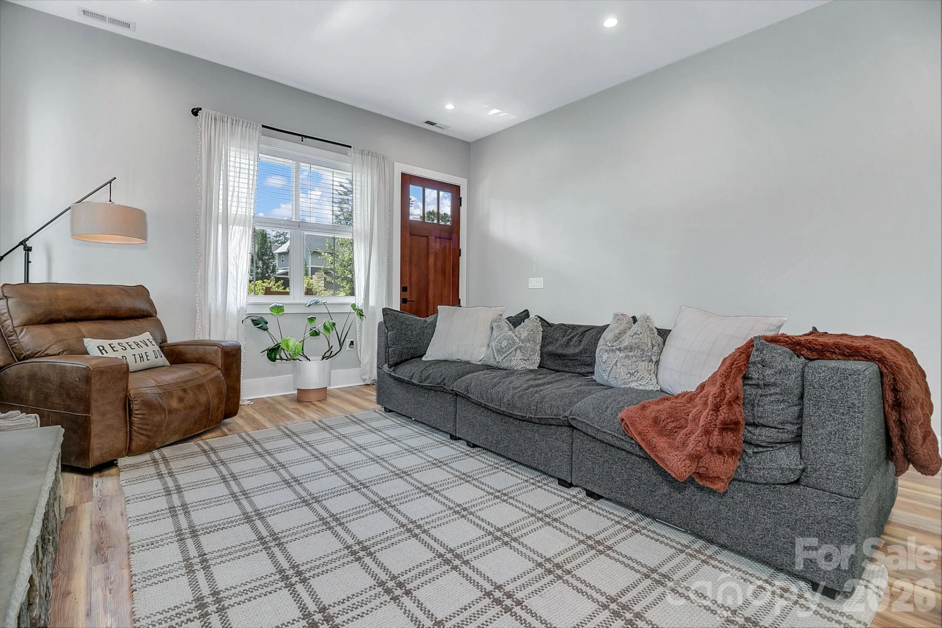 20 Phillip Lane - Photo 5