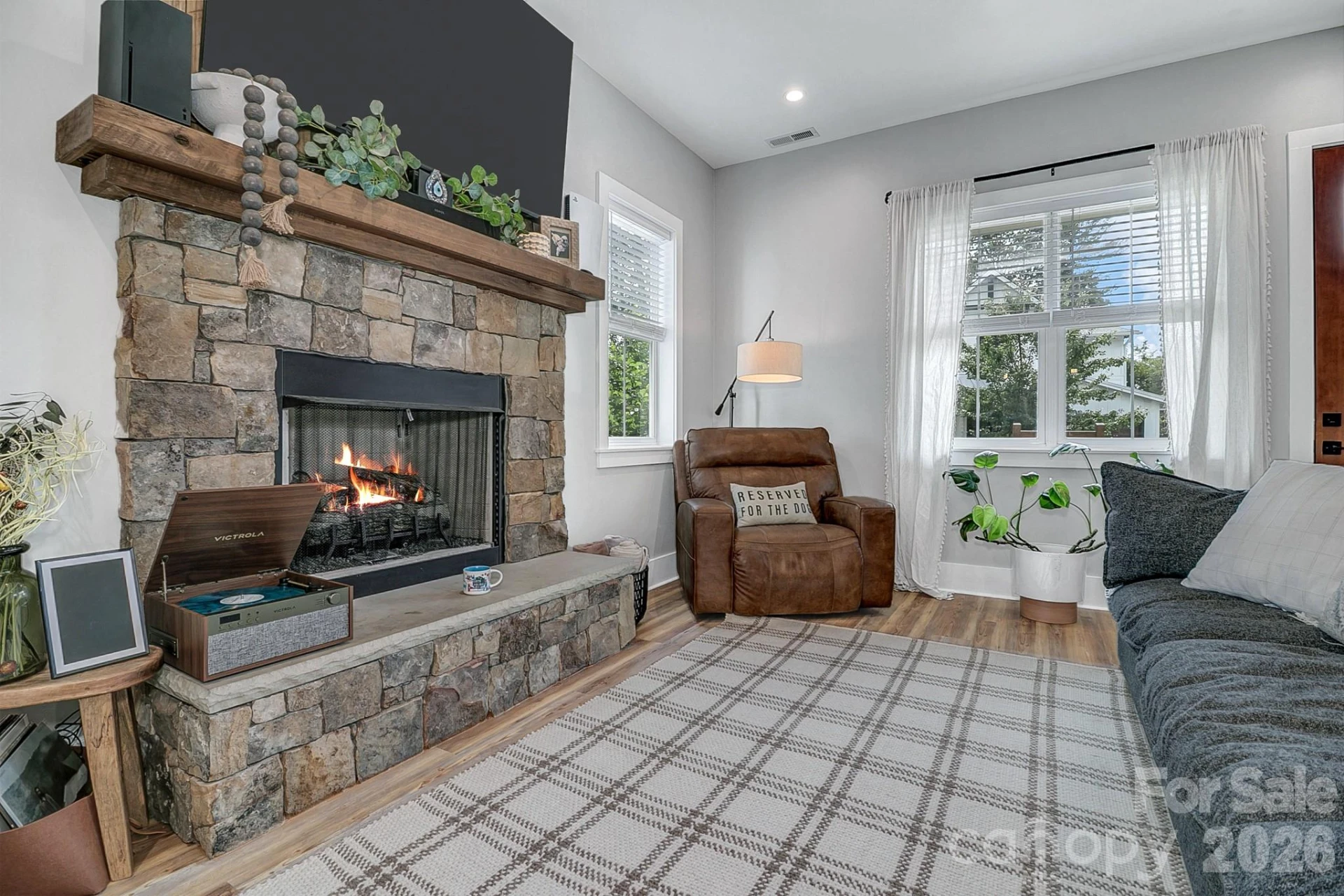 20 Phillip Lane - Photo 6