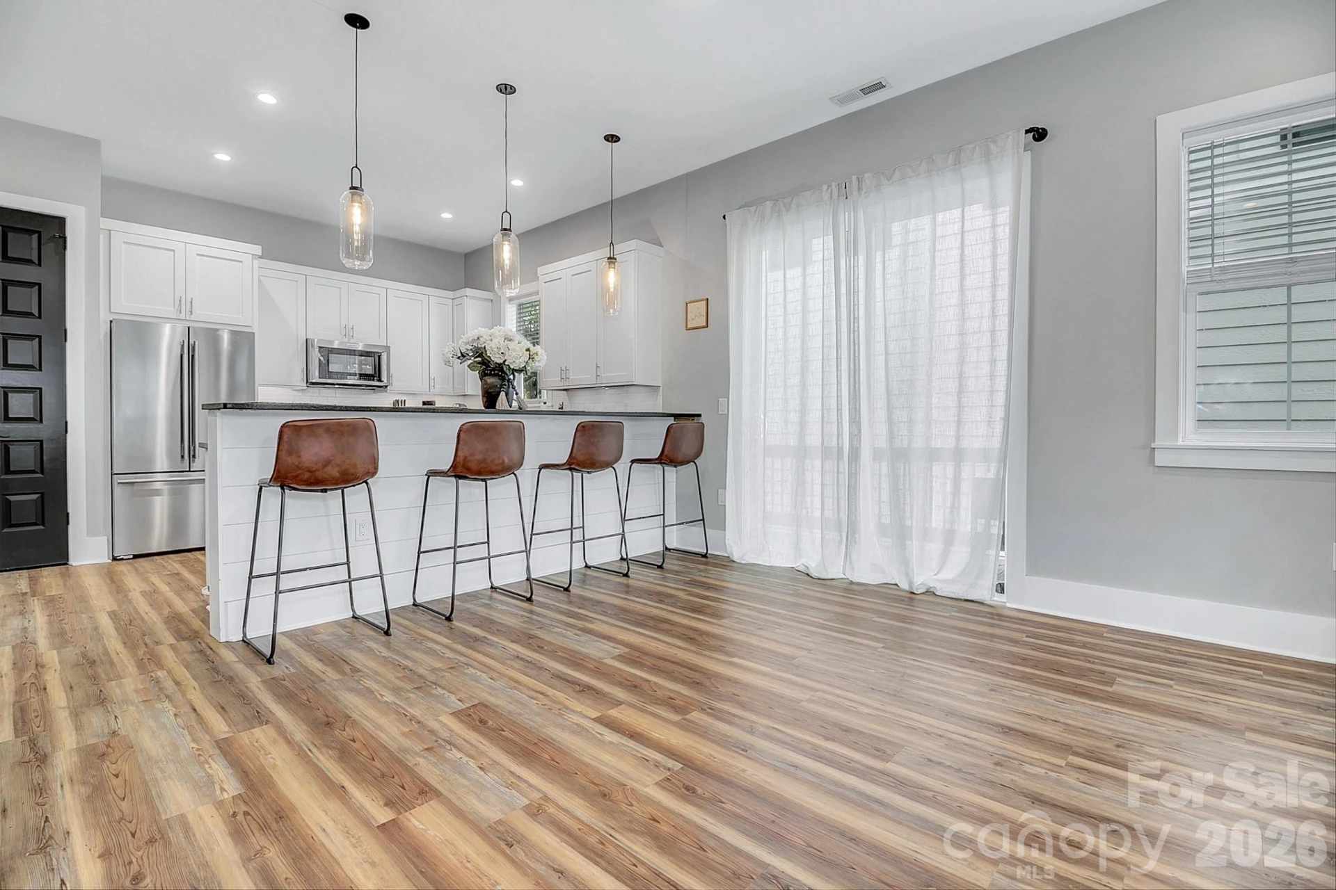 20 Phillip Lane - Photo 8
