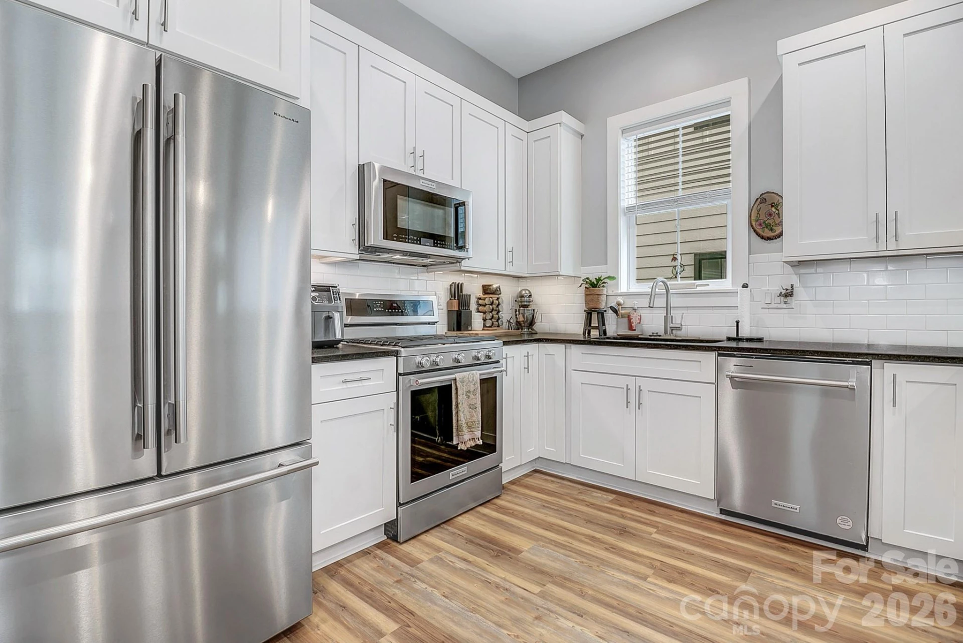 20 Phillip Lane - Photo 11
