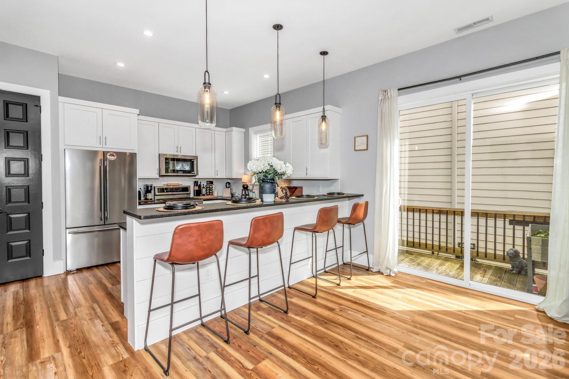 20 Phillip Lane - Photo 7