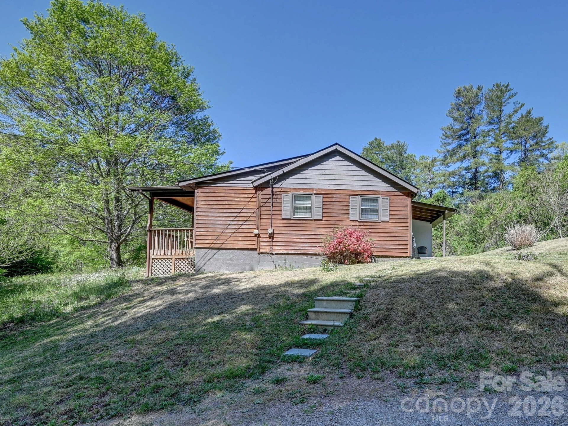 623 School Road - Photo 2