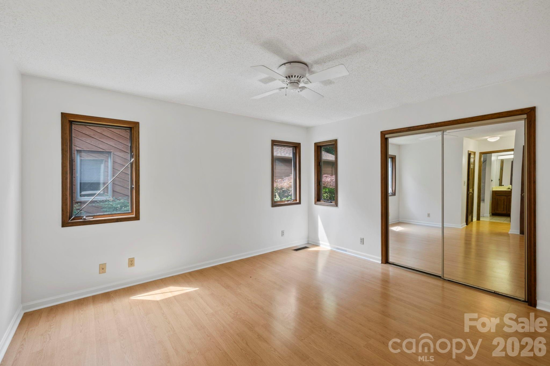204 Woodfield Drive - Photo 18