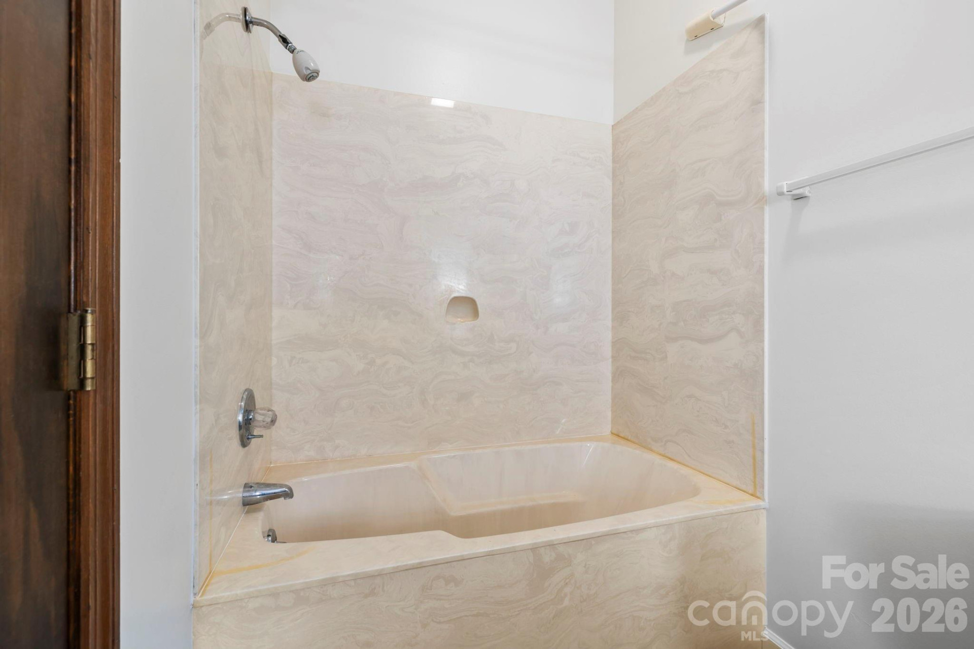 204 Woodfield Drive - Photo 21