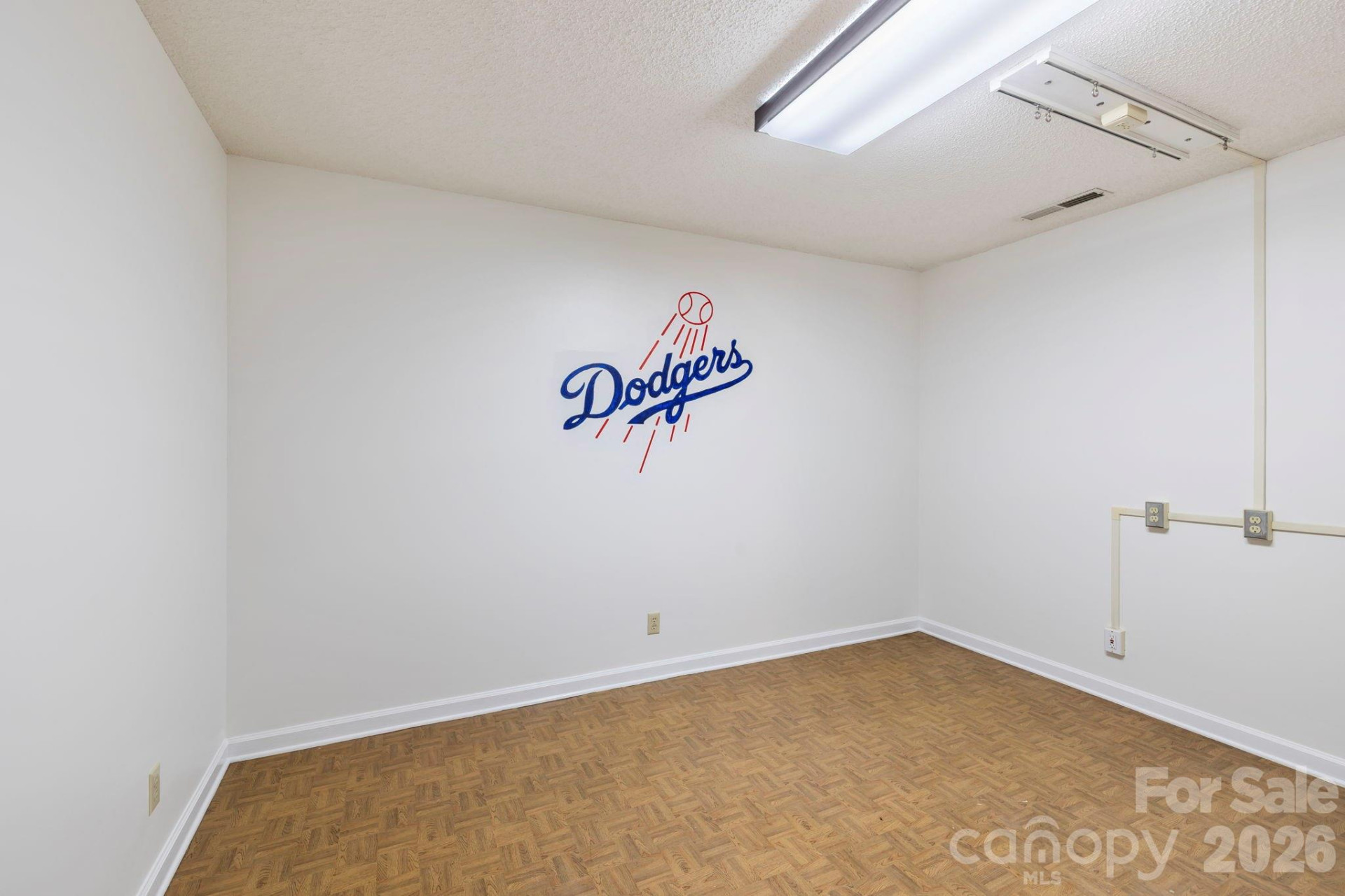 204 Woodfield Drive - Photo 33