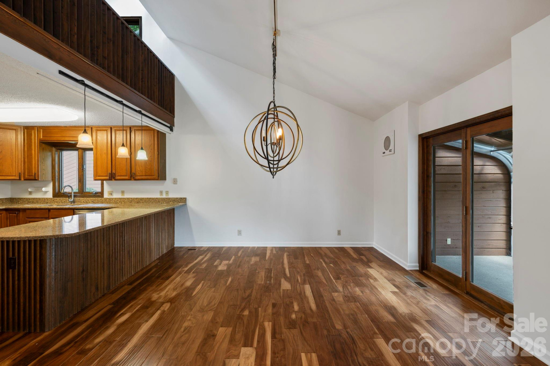 204 Woodfield Drive - Photo 8