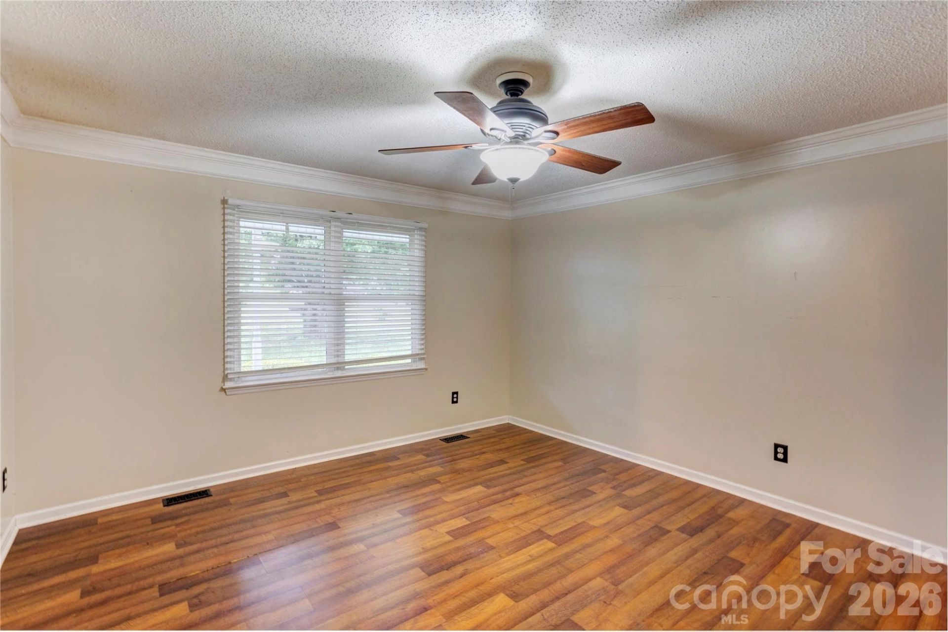 2705 Plantation Way - Photo 13