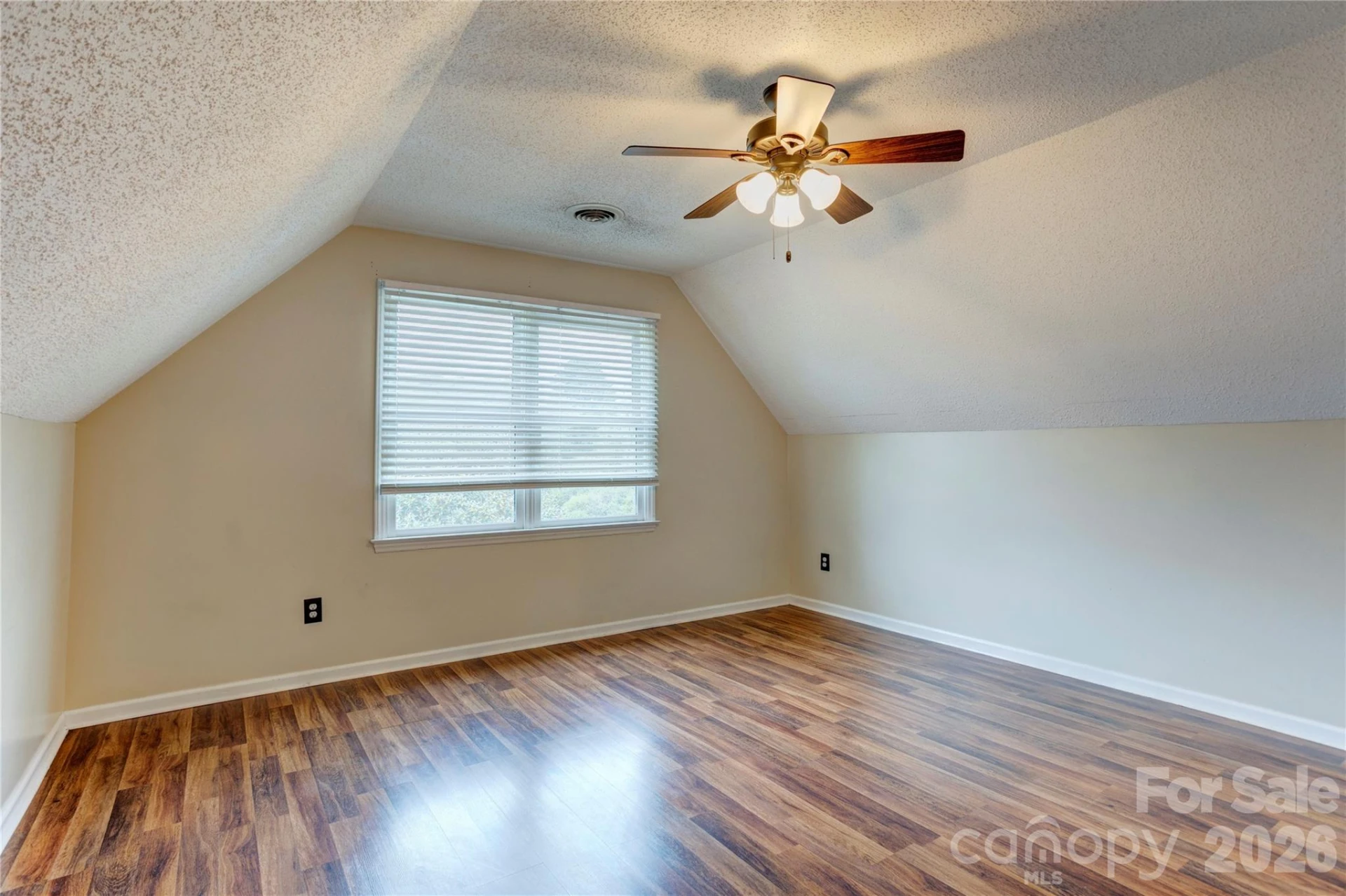 2705 Plantation Way - Photo 19