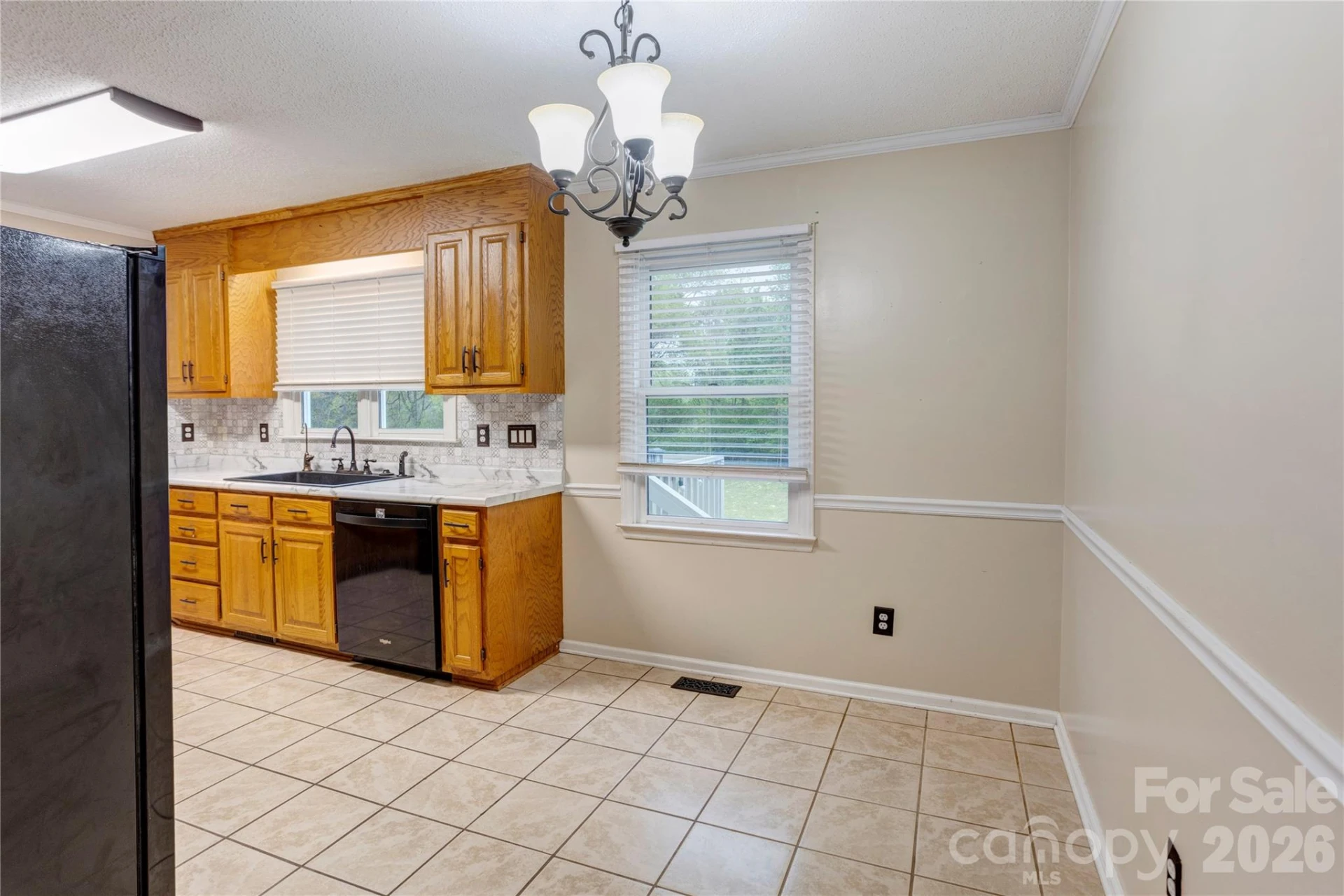 2705 Plantation Way - Photo 7