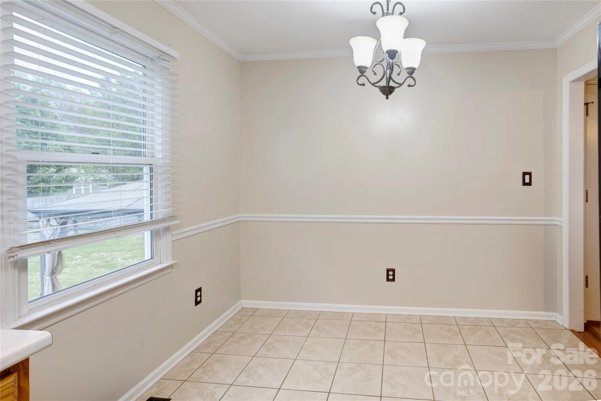 2705 Plantation Way - Photo 8