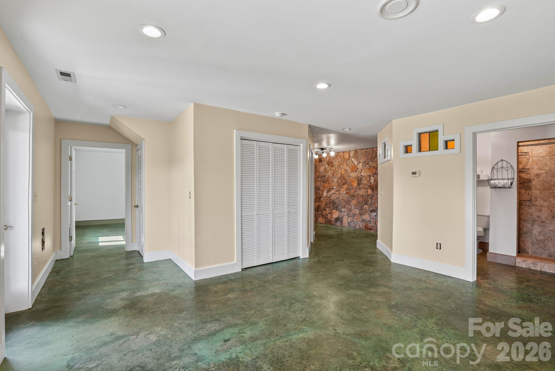 310 Burr Ridge - Photo 19