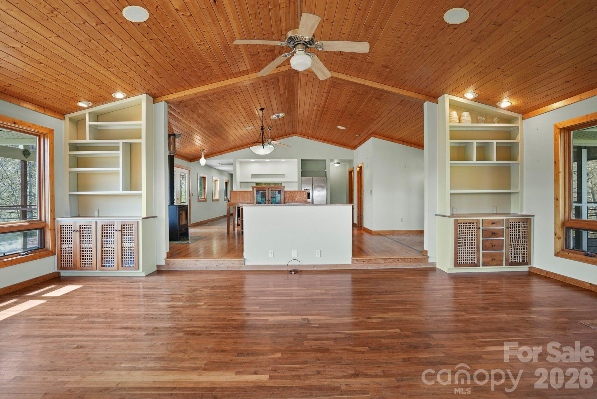 310 Burr Ridge - Photo 9