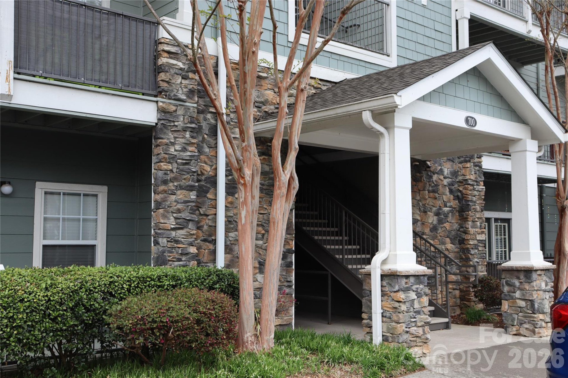 700 Vista Lake Drive #104 - Photo 2