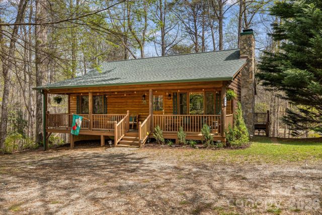 517 Pheasant Street, Lake Lure, NC, 28746