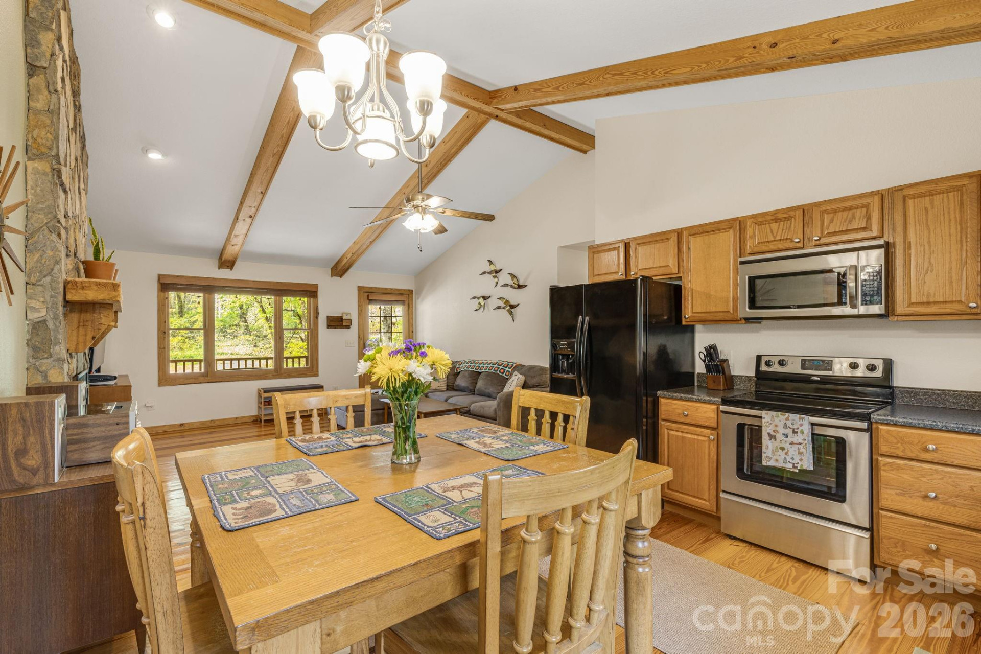 517 Pheasant Street - Photo 11