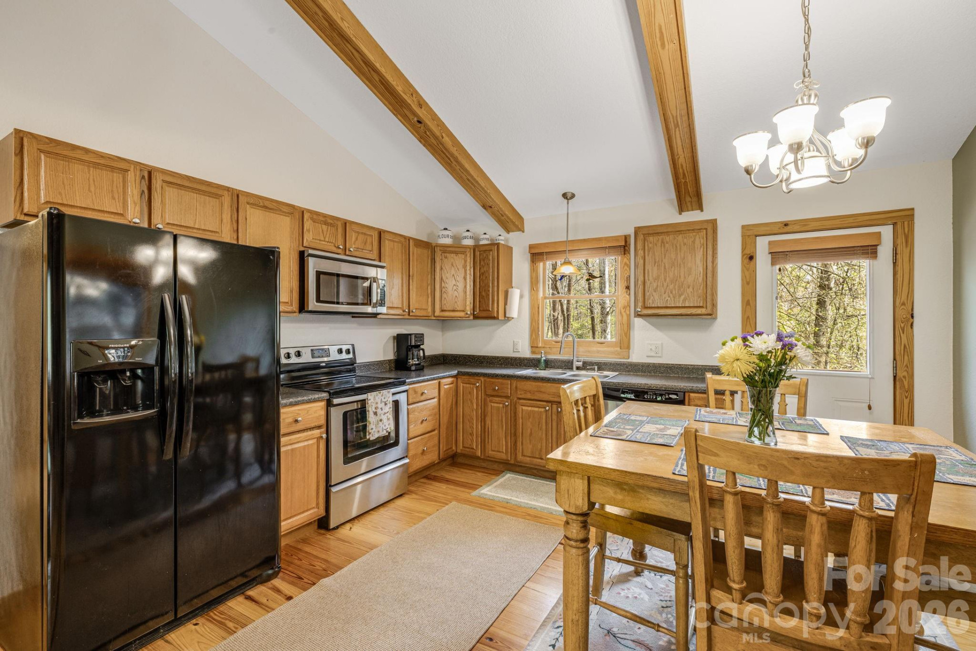 517 Pheasant Street - Photo 7