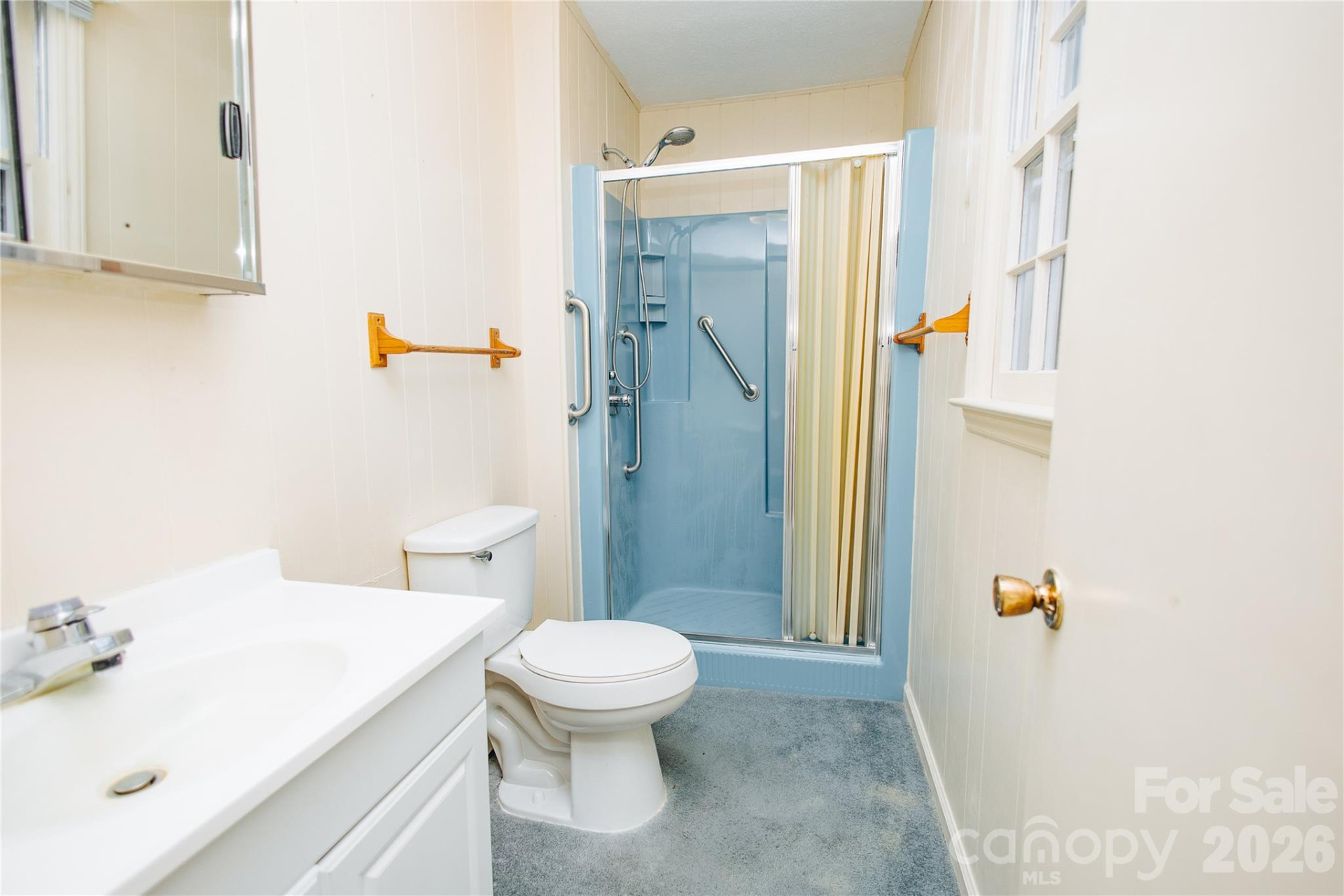 205 Bond Street - Photo 11