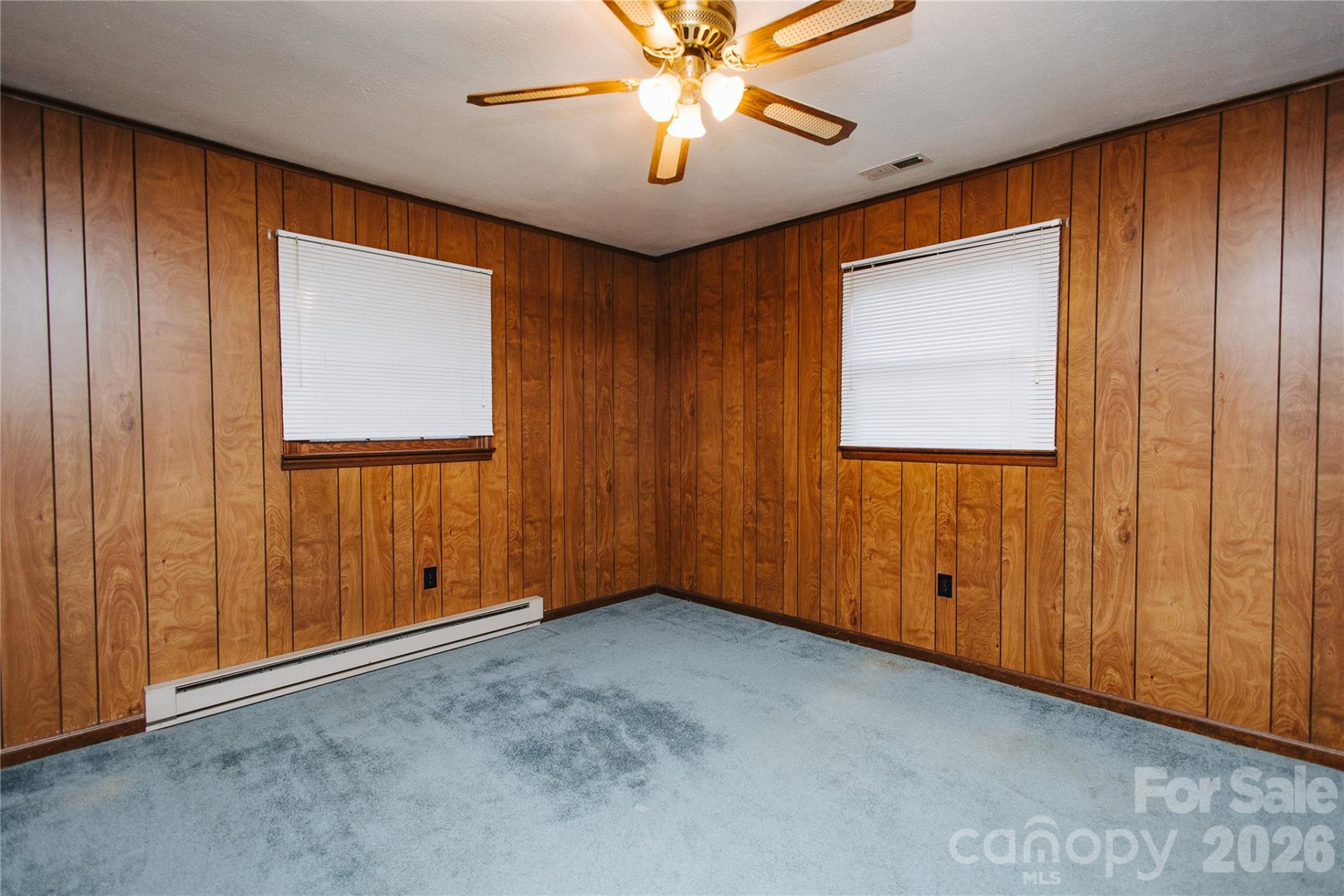 205 Bond Street - Photo 15