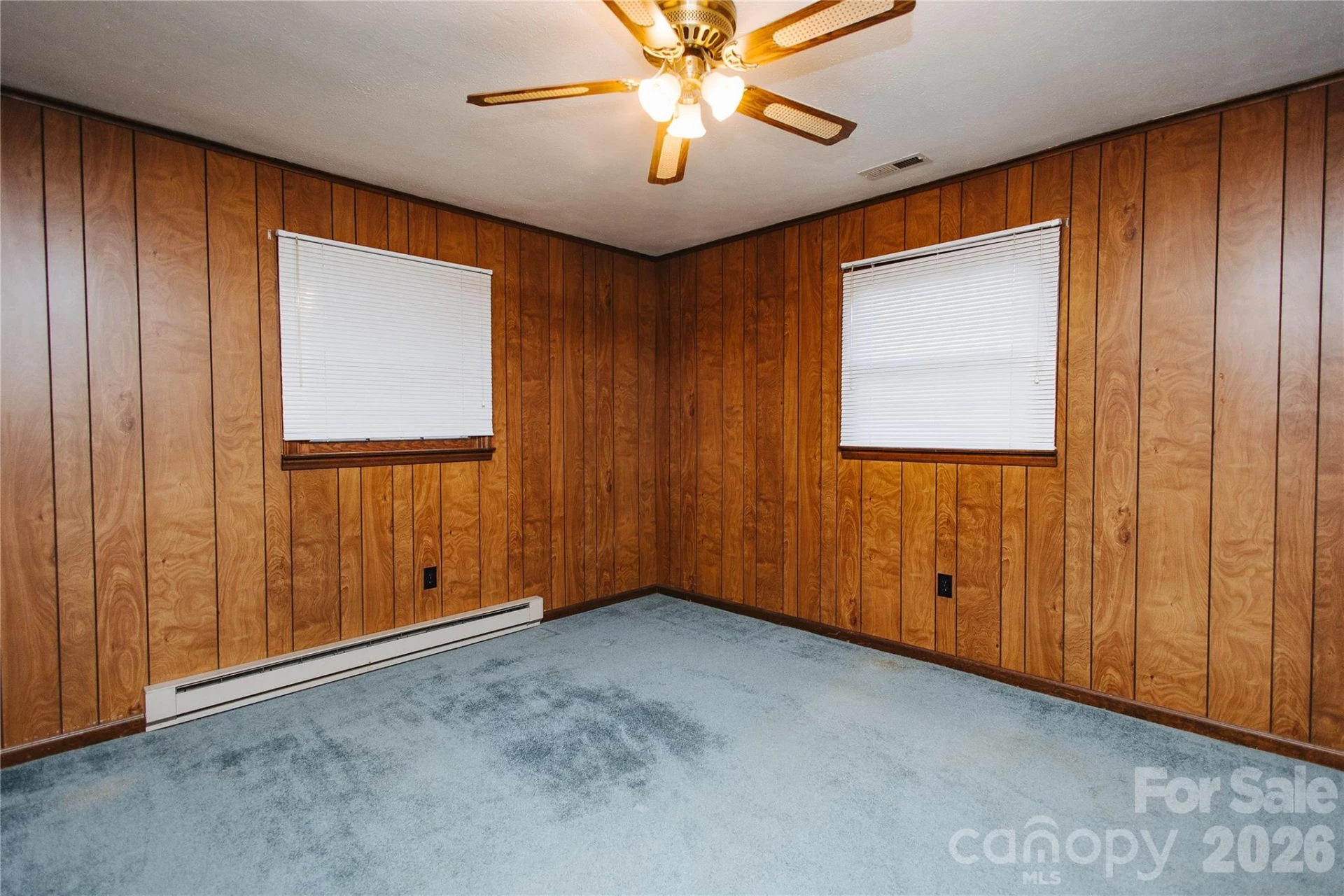 205 Bond Street - Photo 15