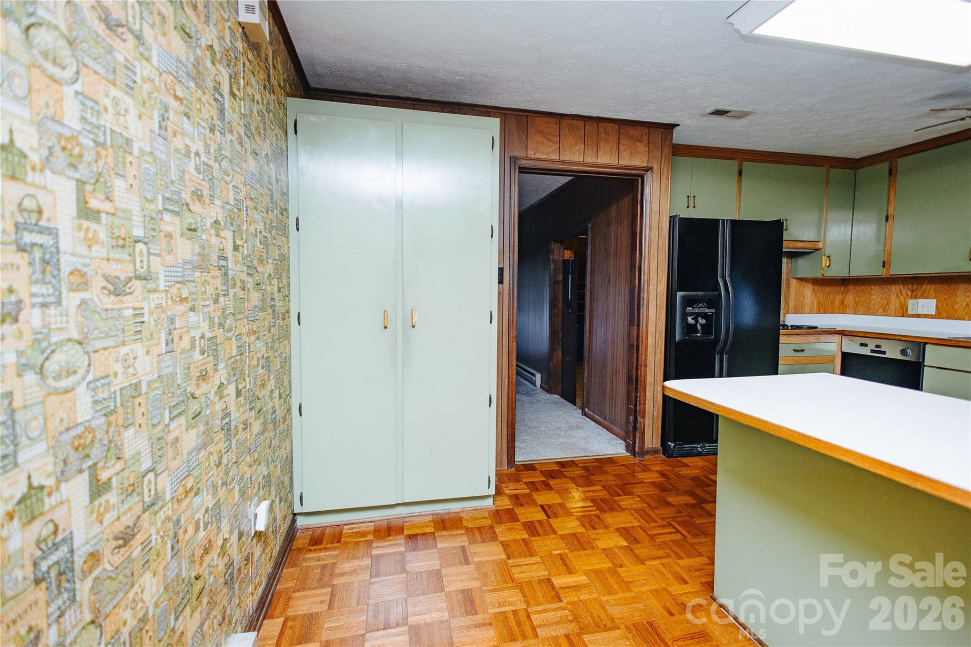 205 Bond Street - Photo 21