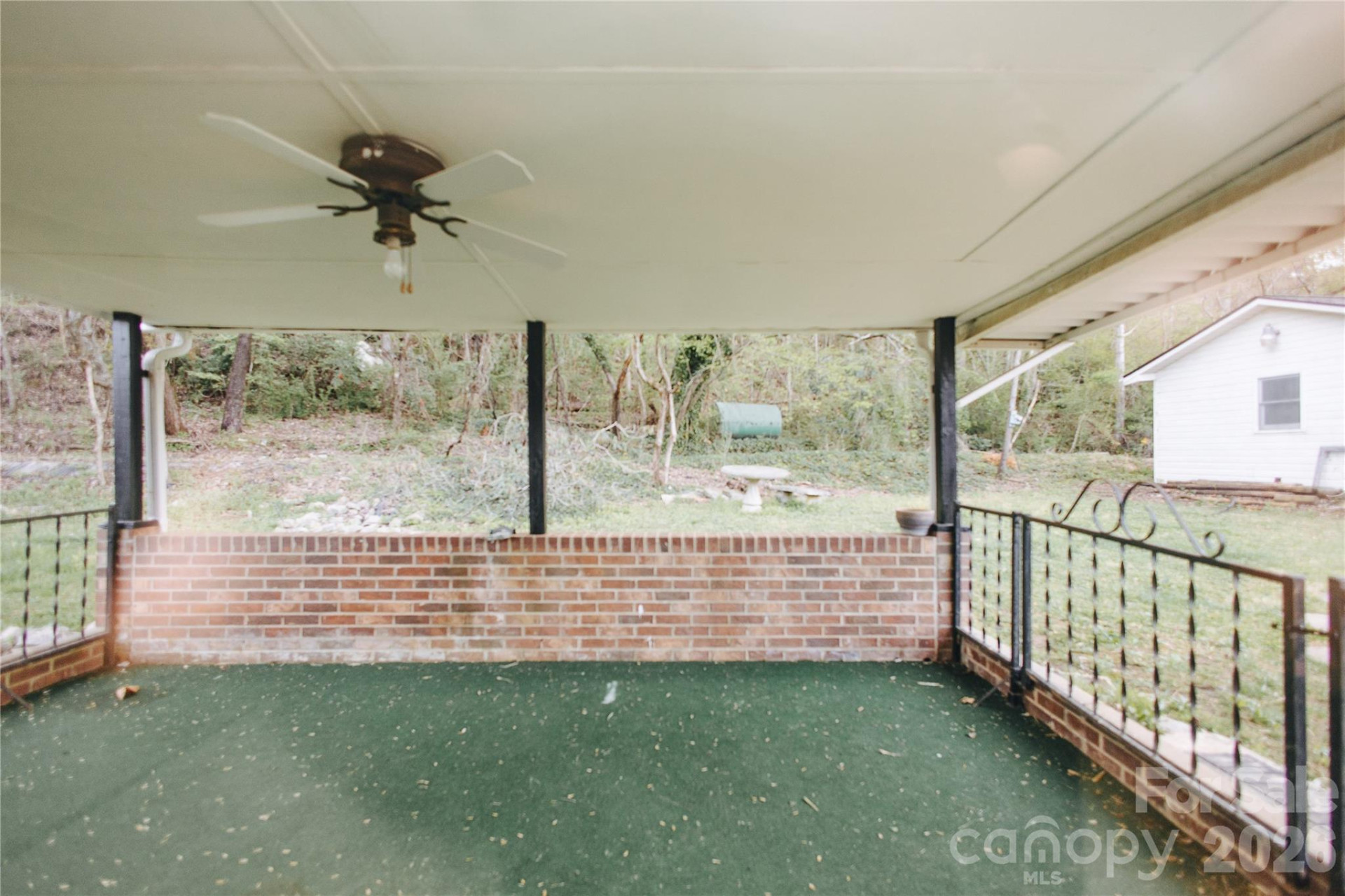 205 Bond Street - Photo 25