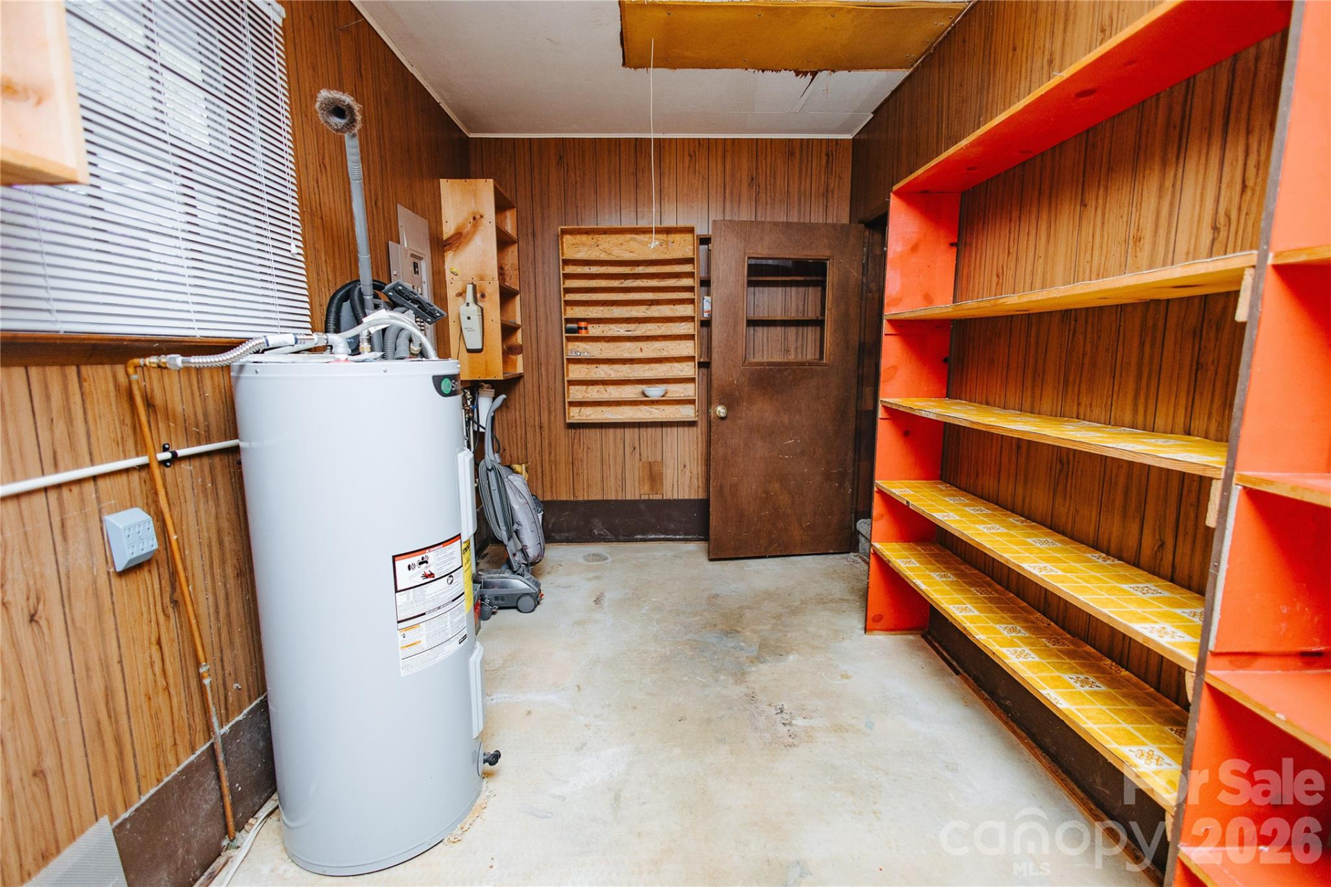 205 Bond Street - Photo 32