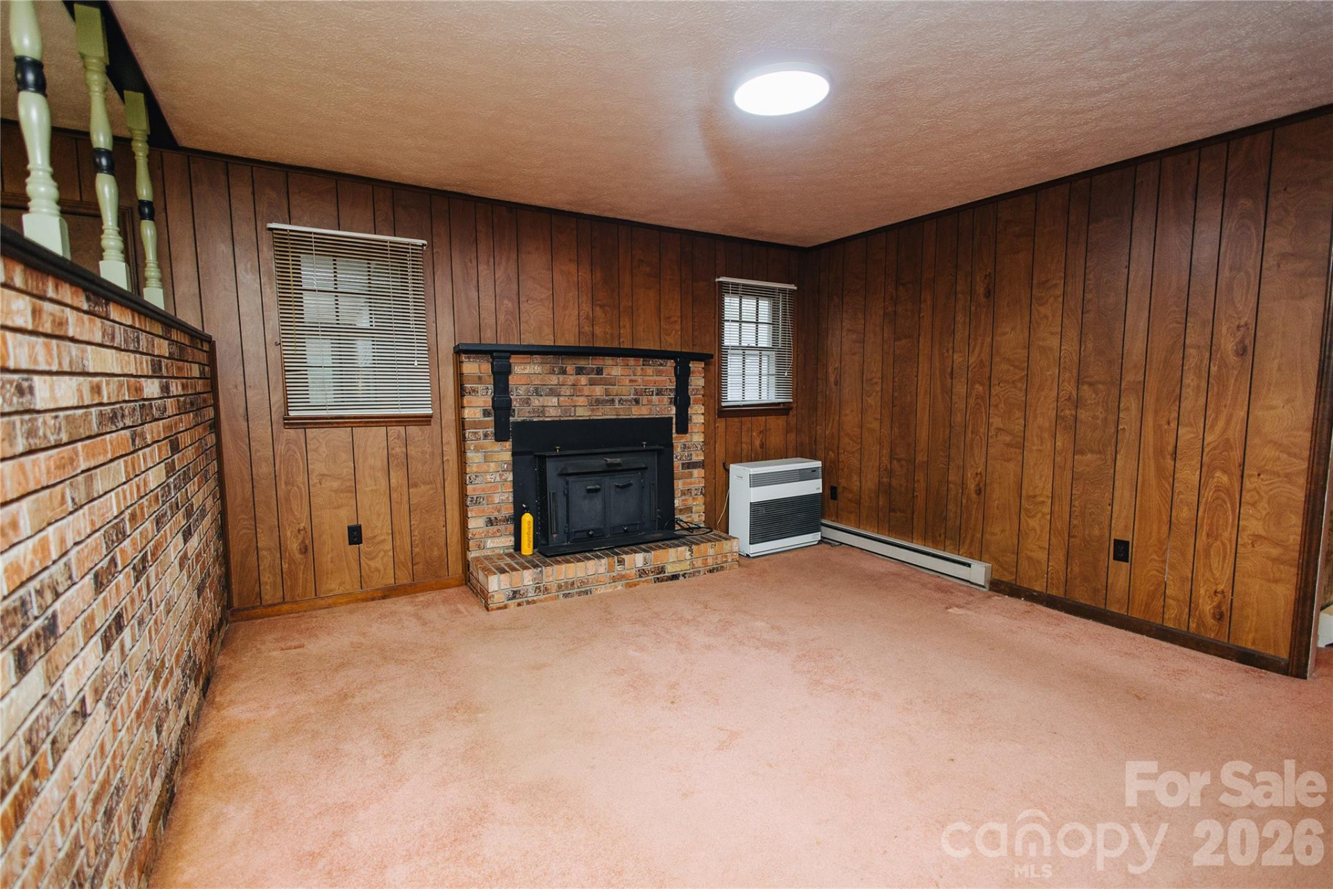 205 Bond Street - Photo 33