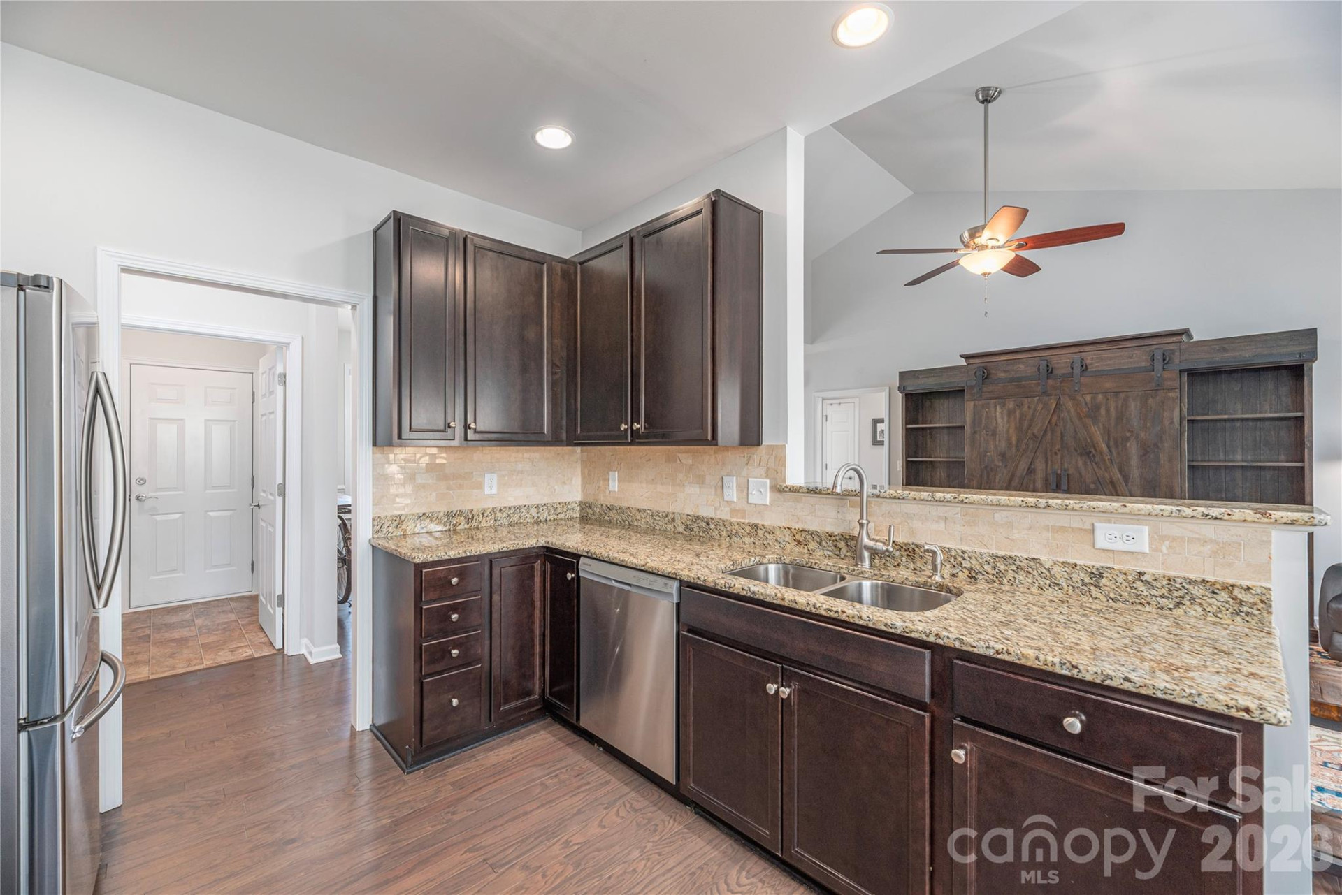 311 Wild Ginger Court - Photo 15