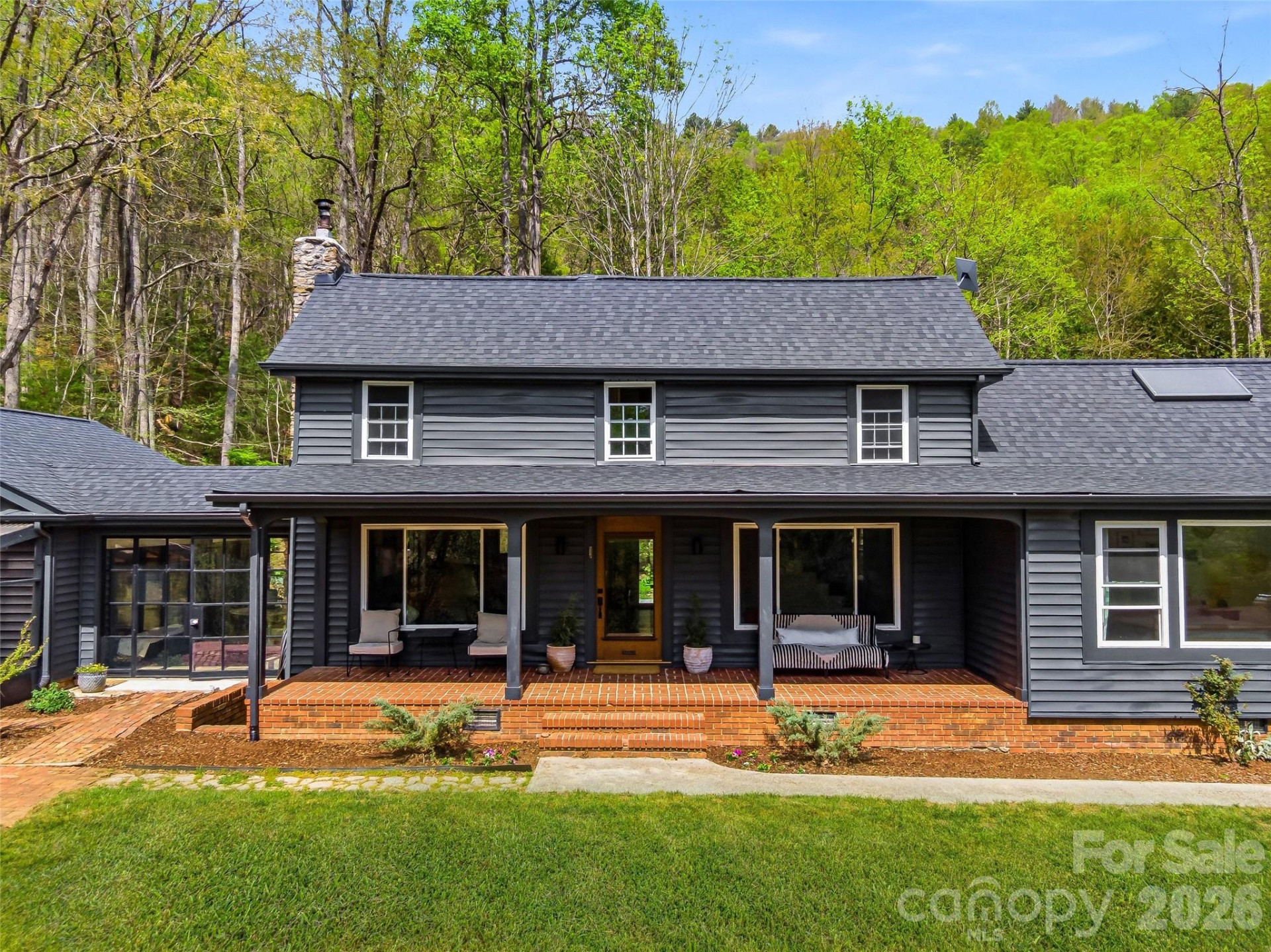 51 Mark Twain Road - Photo 2