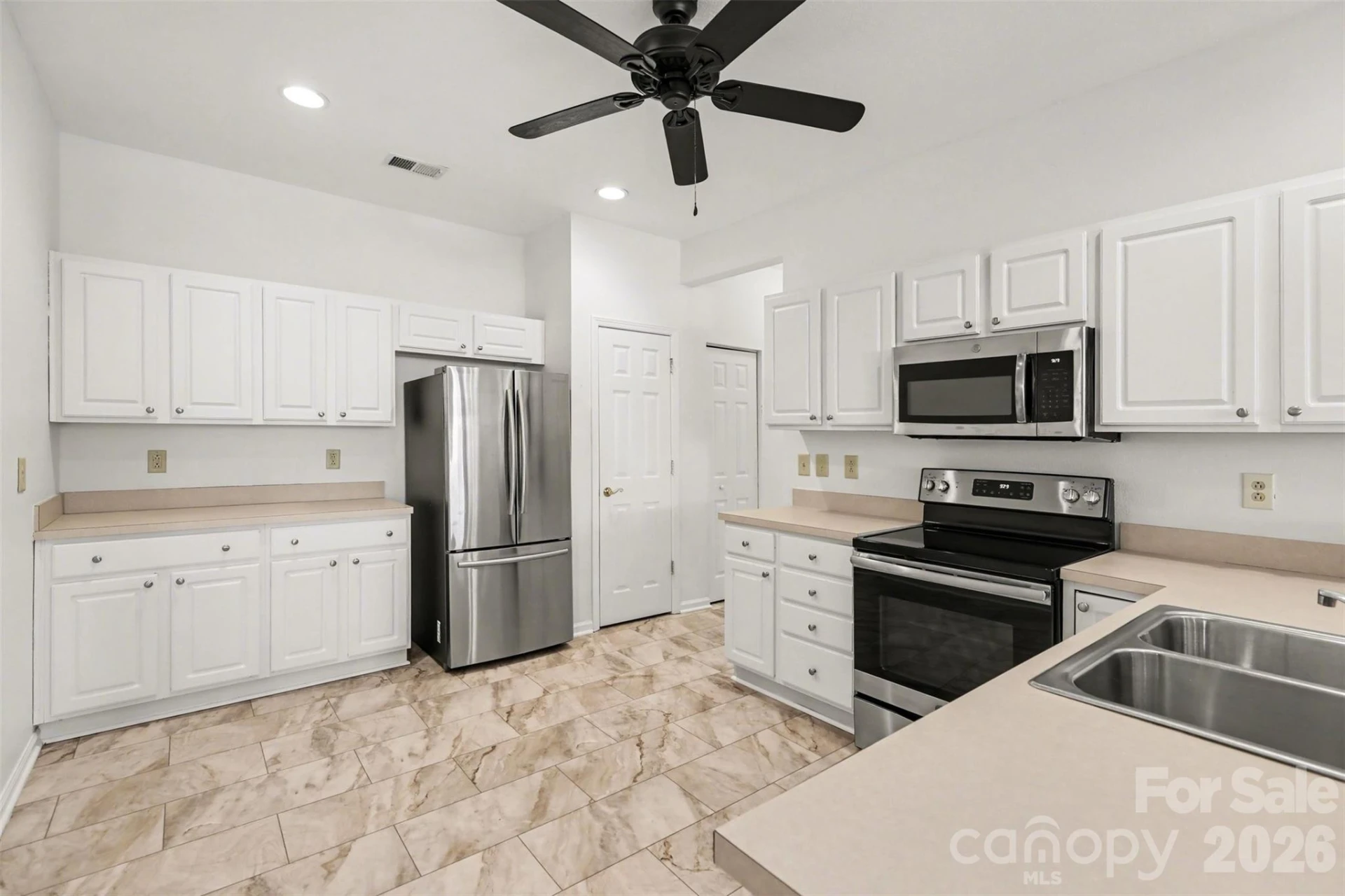 2726 Polo Club Boulevard - Photo 11