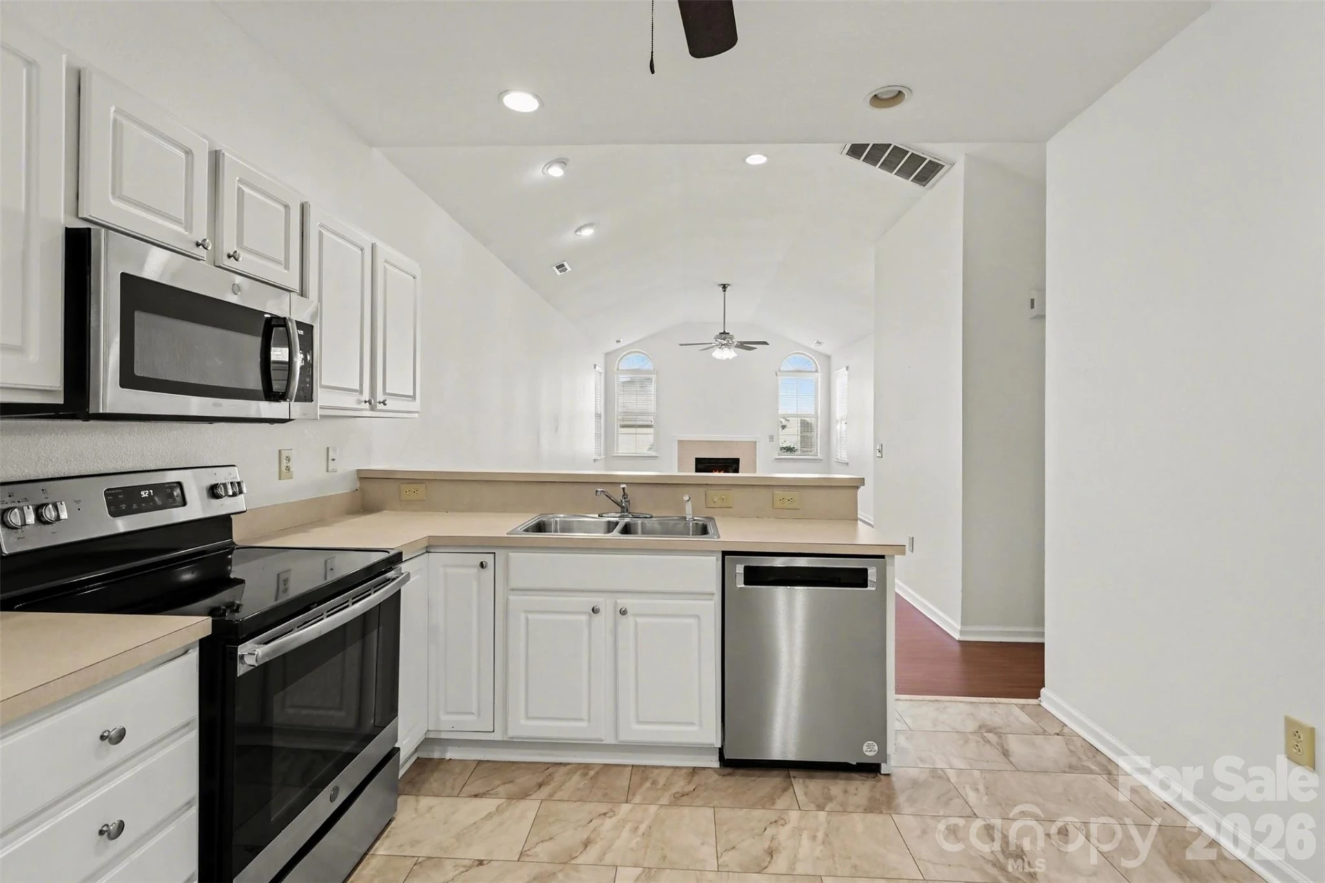2726 Polo Club Boulevard - Photo 13
