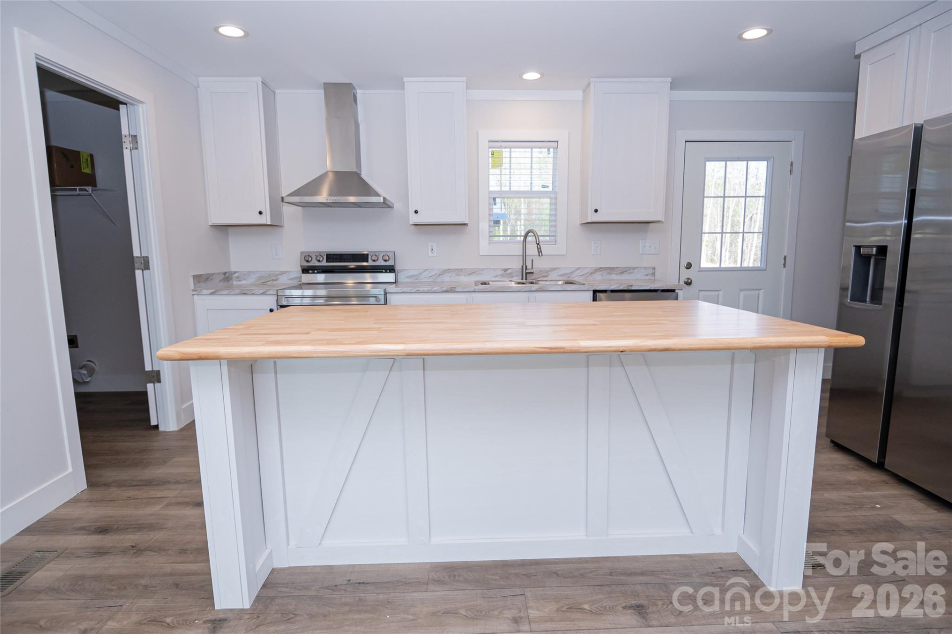 2026 Glory Land Way - Photo 11