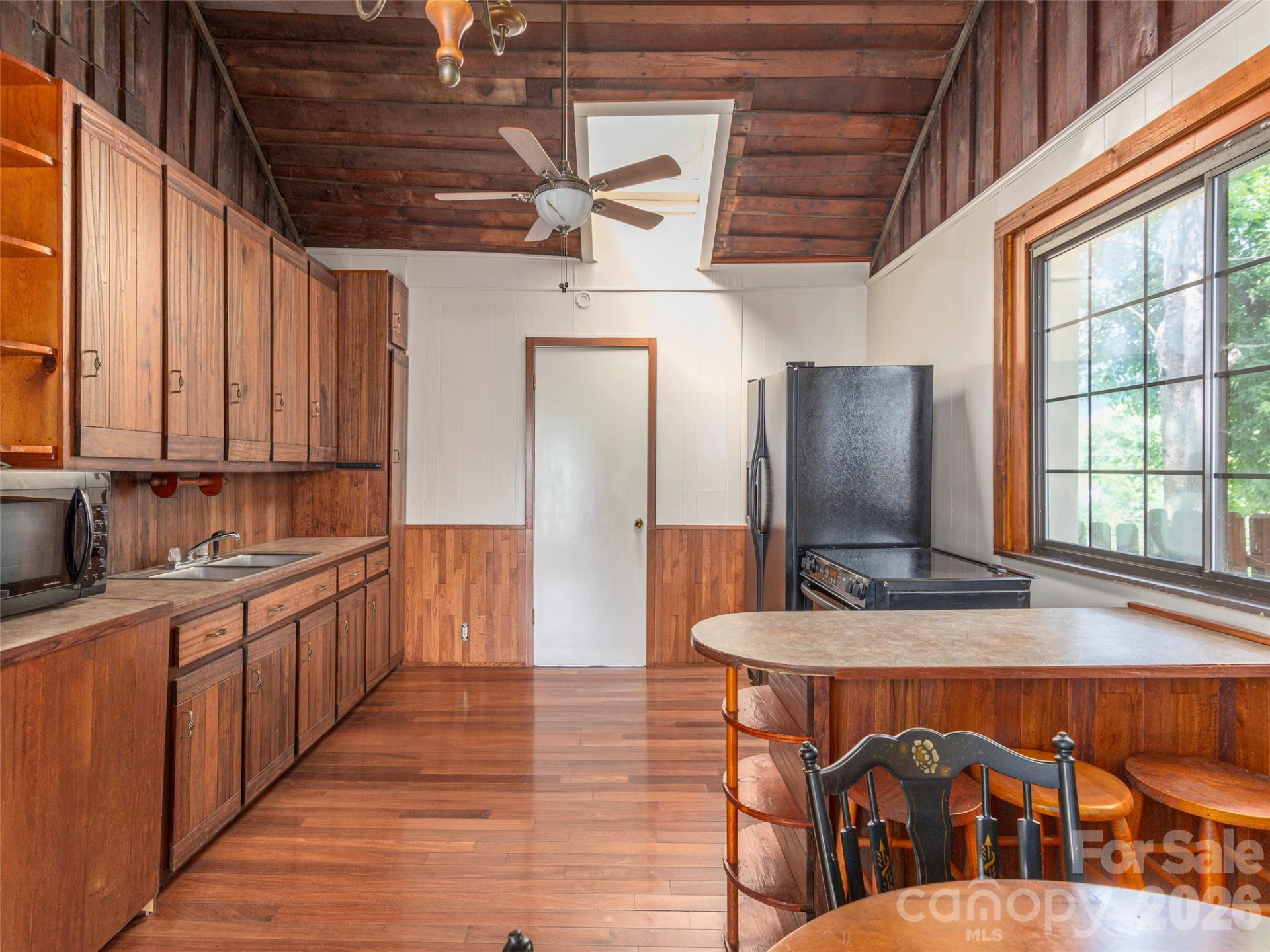 169 Serpentine Avenue - Photo 29