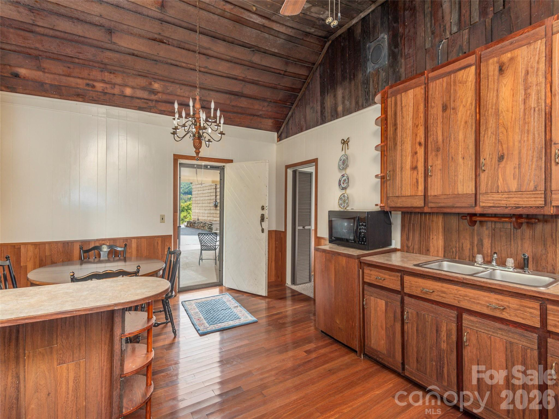 169 Serpentine Avenue - Photo 30