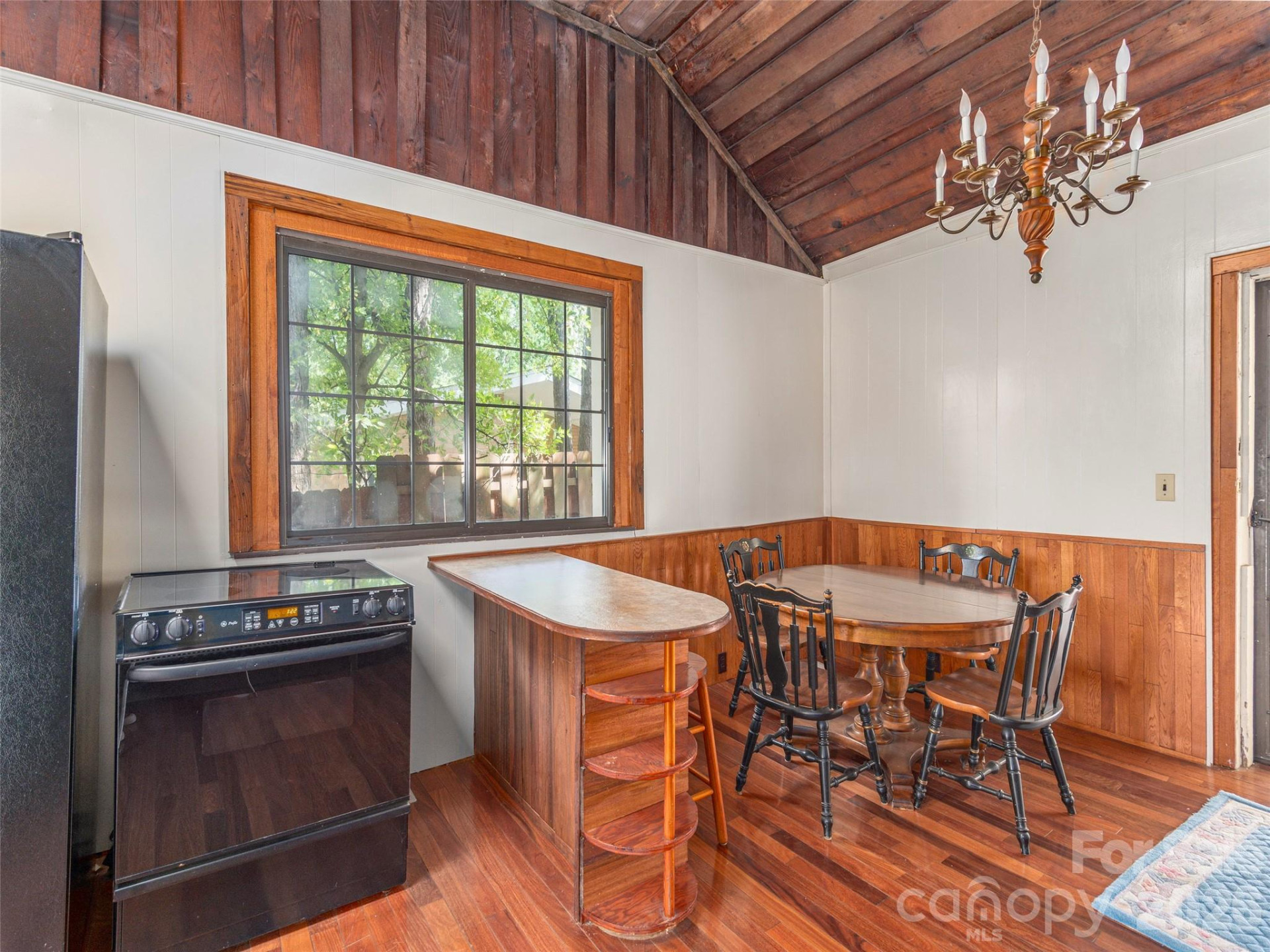 169 Serpentine Avenue - Photo 31