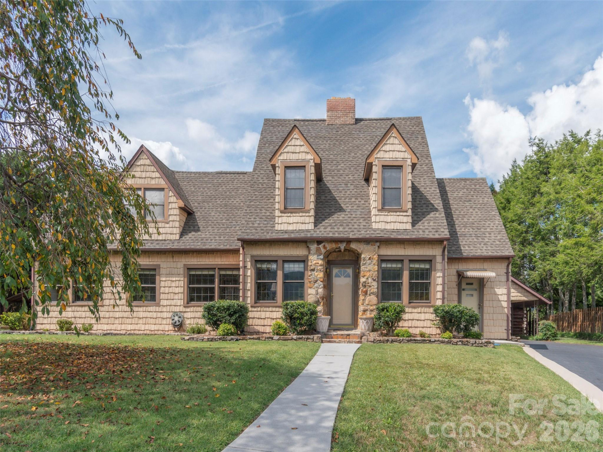 169 Serpentine Avenue - Photo 5