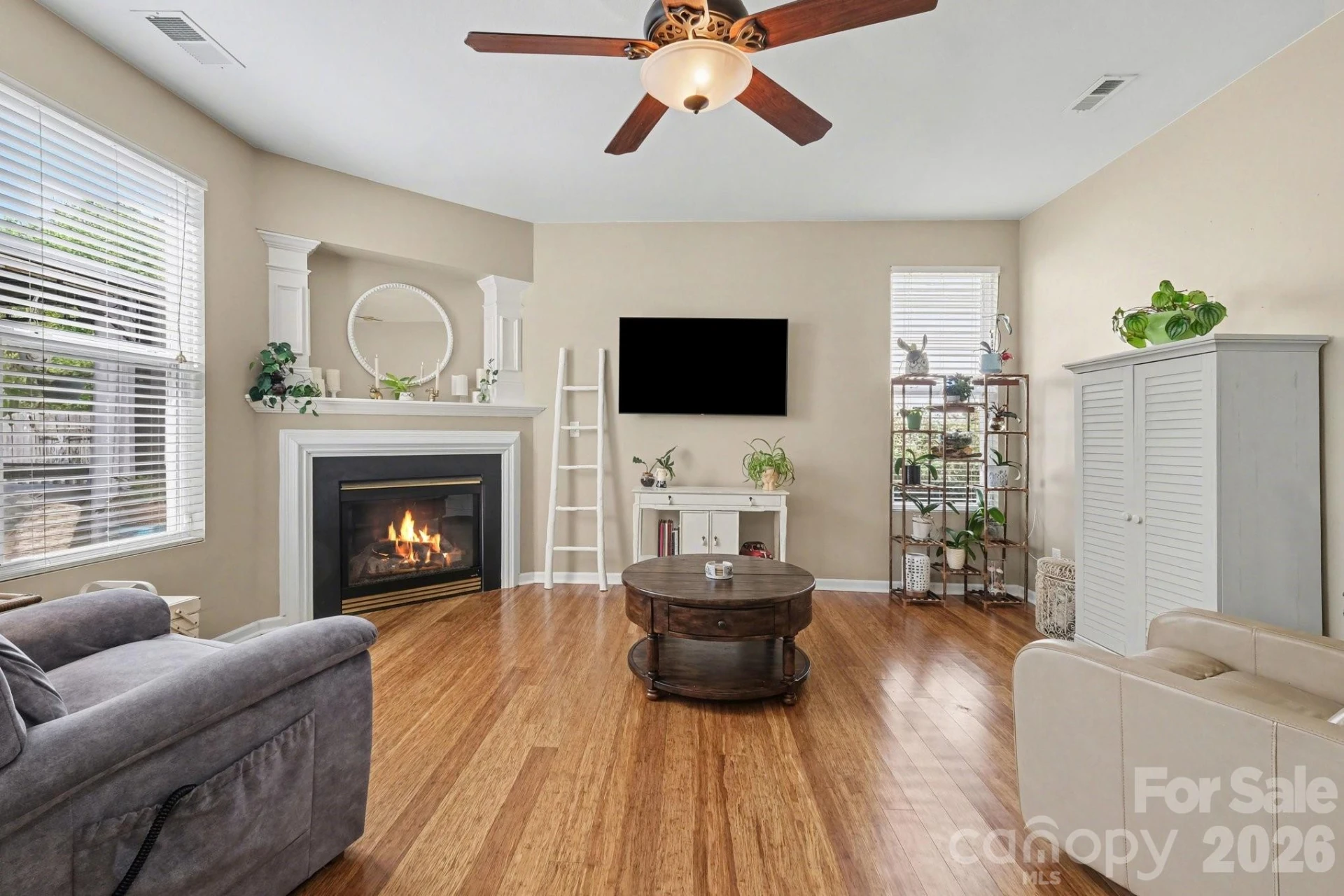 7833 Rolling Meadows Lane - Photo 9
