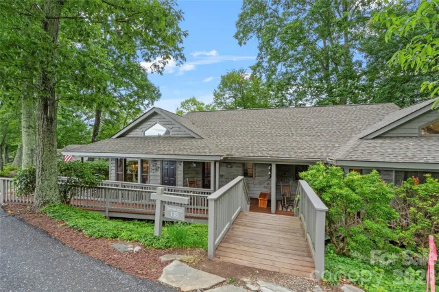 135 Club House Drive, Burnsville, NC, 28714