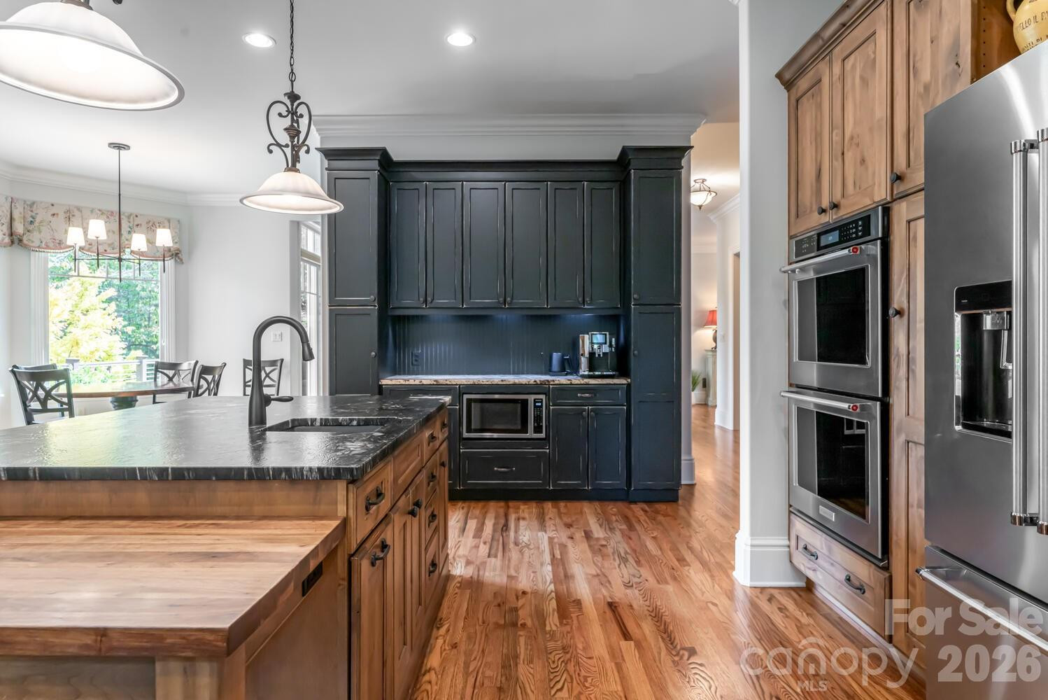 104 Mossridge Court - Photo 13