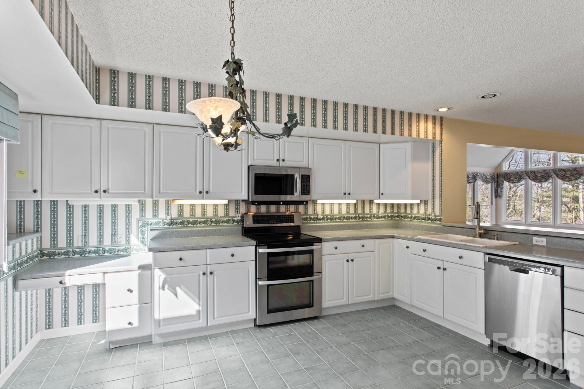 514 Cobblestone Lane - Photo 10